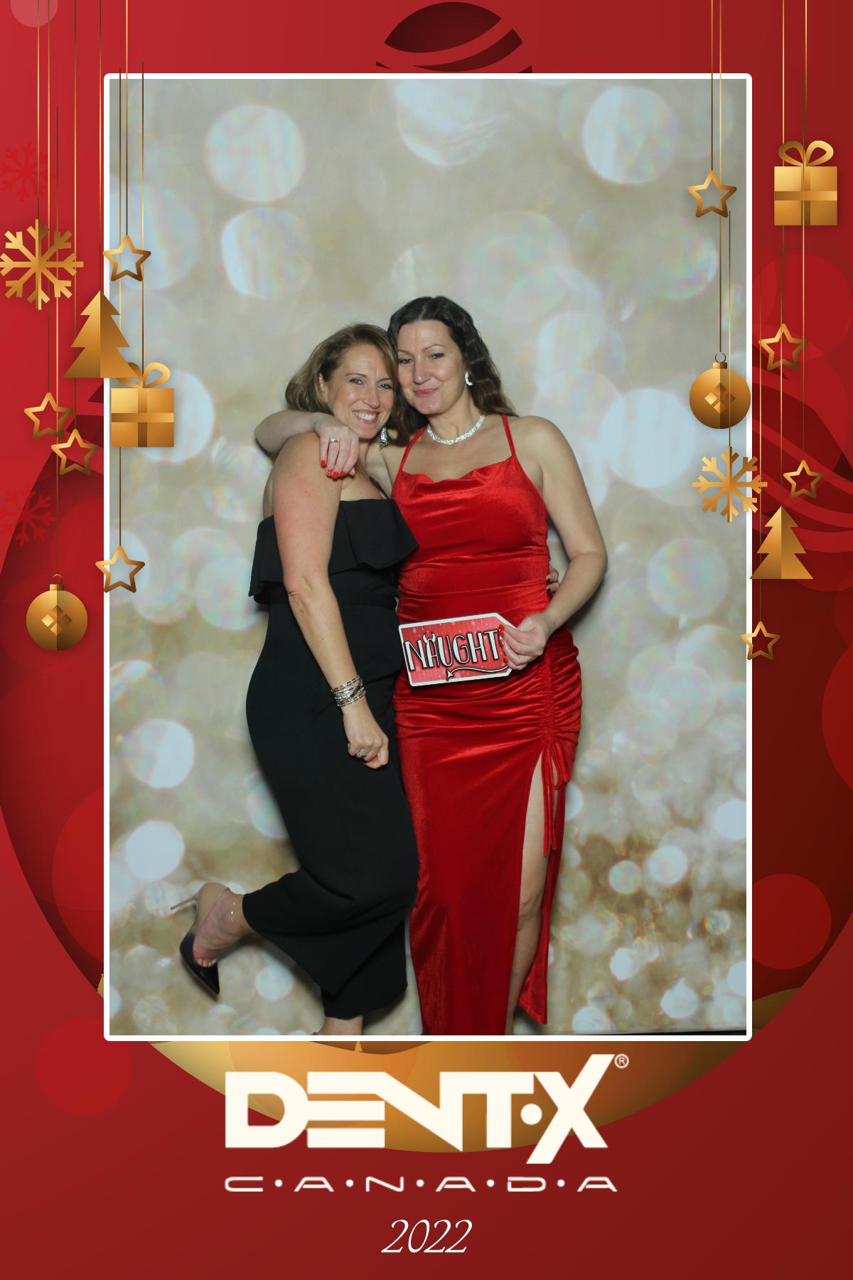 Dent-X Canada Christmas Party | View more photos from the event at gallery.myselfiemirror.ca/u/romanmyselfiemirrorca/Dent-X-Canada-Christmas-Party