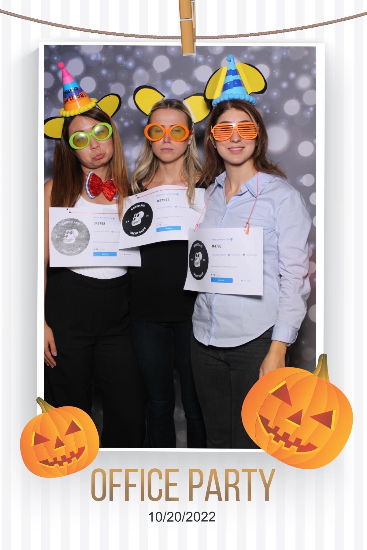Halloween Office Party | View more photos from the event at gallery.myselfiemirror.ca/u/romanmyselfiemirrorca/Halloween-Office-Party