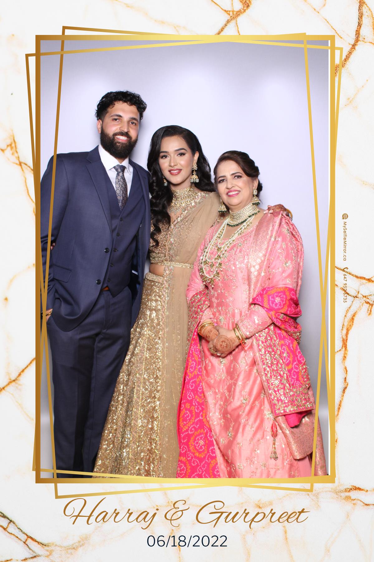 Harraj & Gurpreet | View more photos from the event at gallery.myselfiemirror.ca/u/romanmyselfiemirrorca/Harraj-Gurpreet