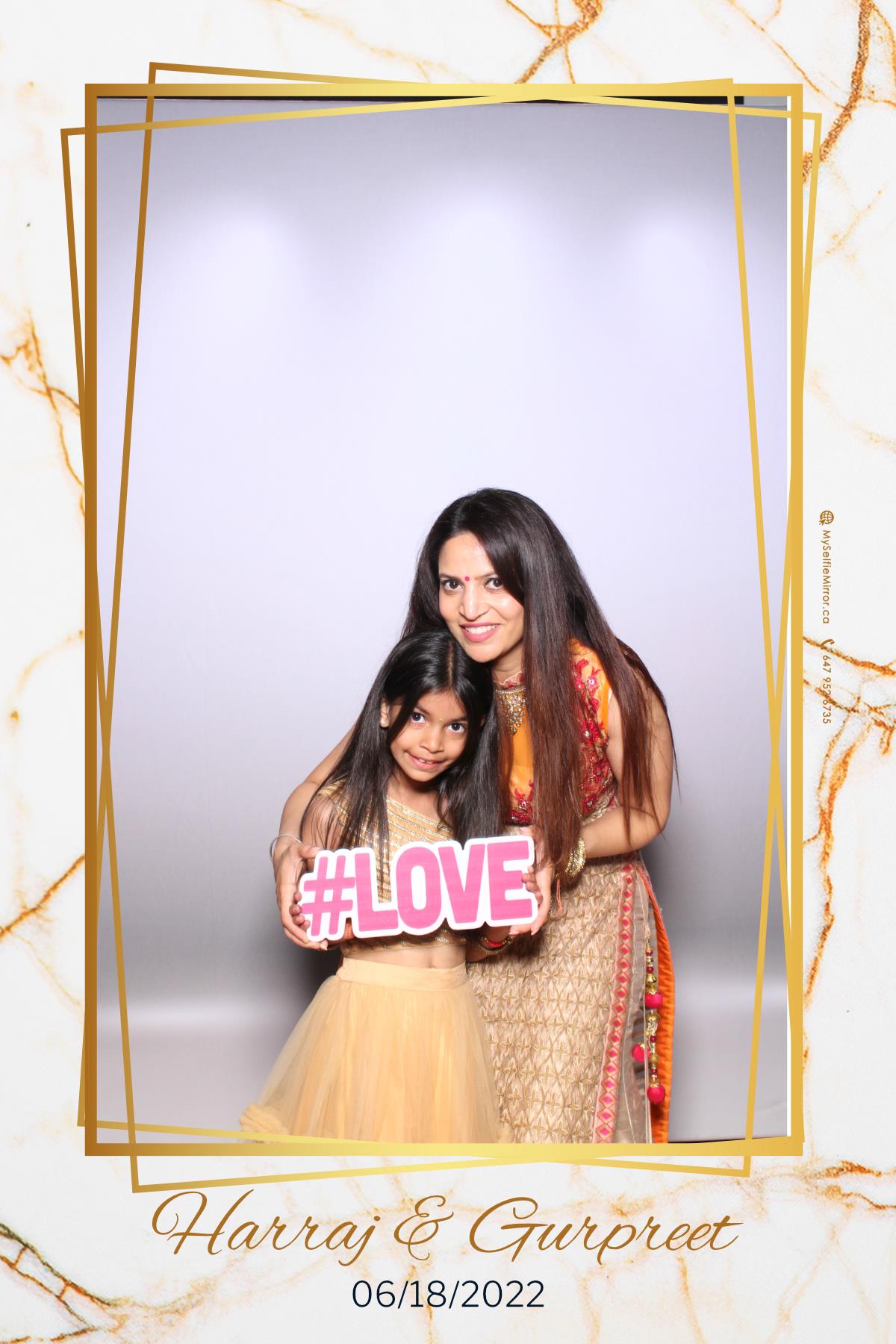 Harraj & Gurpreet | View more photos from the event at gallery.myselfiemirror.ca/u/romanmyselfiemirrorca/Harraj-Gurpreet