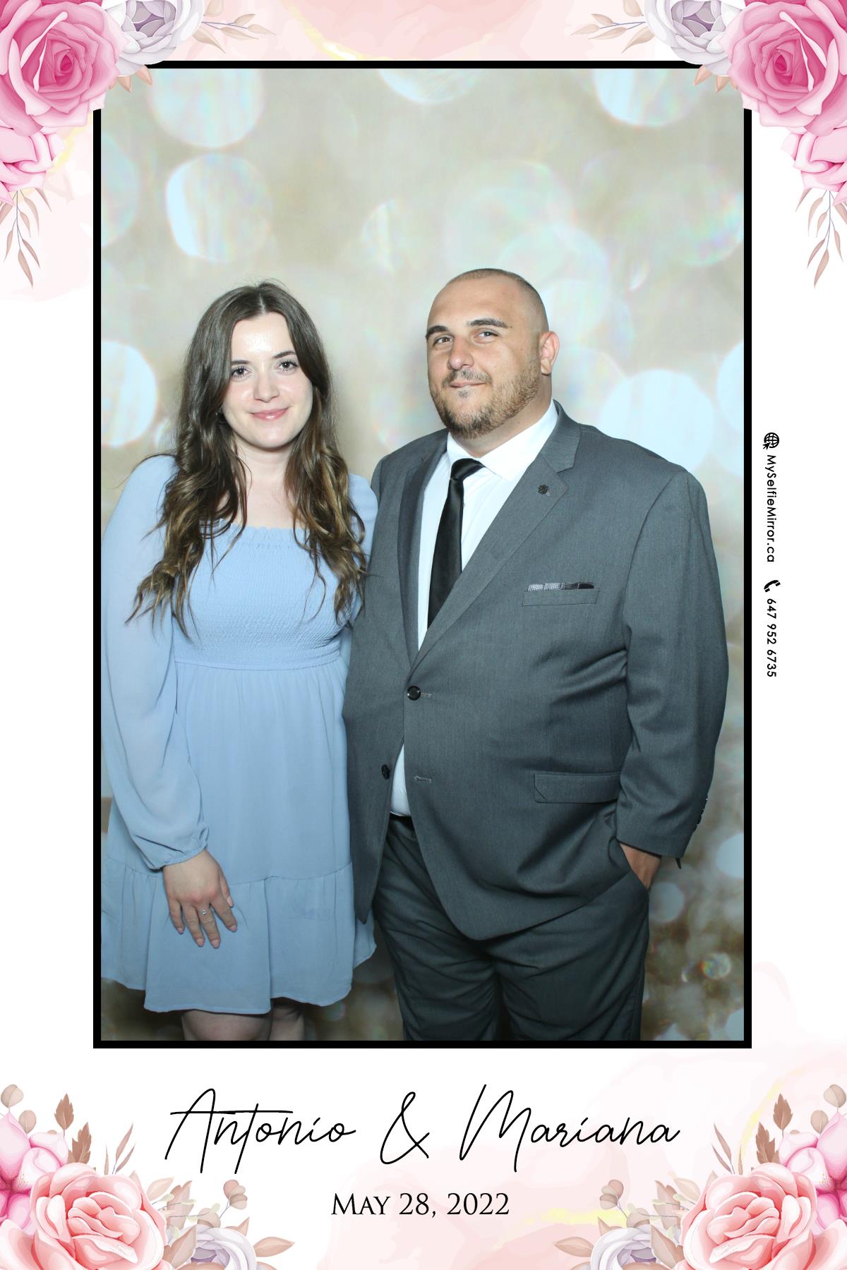 Mariana & Tony | View more photos from the event at gallery.myselfiemirror.ca/u/romanmyselfiemirrorca/Mariana-Tony
