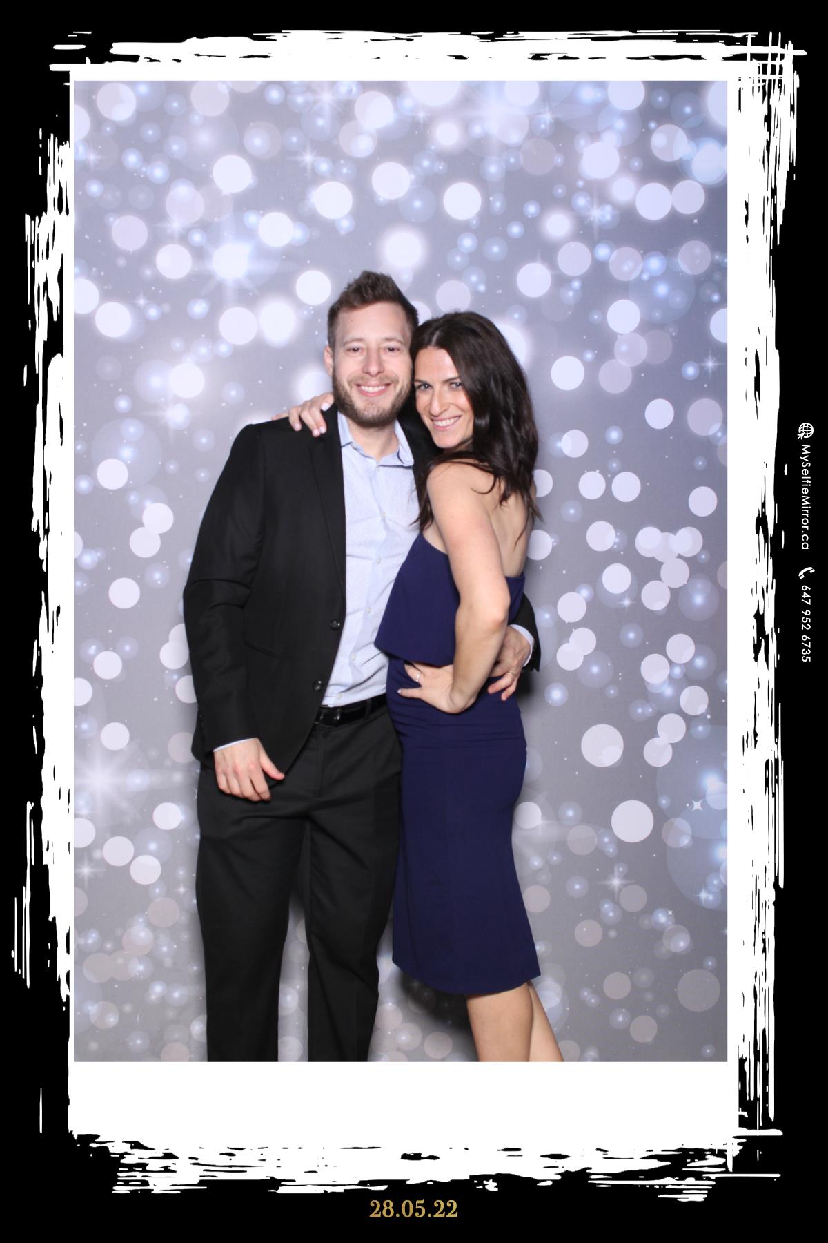 Masha & Kyle | View more photos from the event at gallery.myselfiemirror.ca/u/romanmyselfiemirrorca/Masha-Kyle