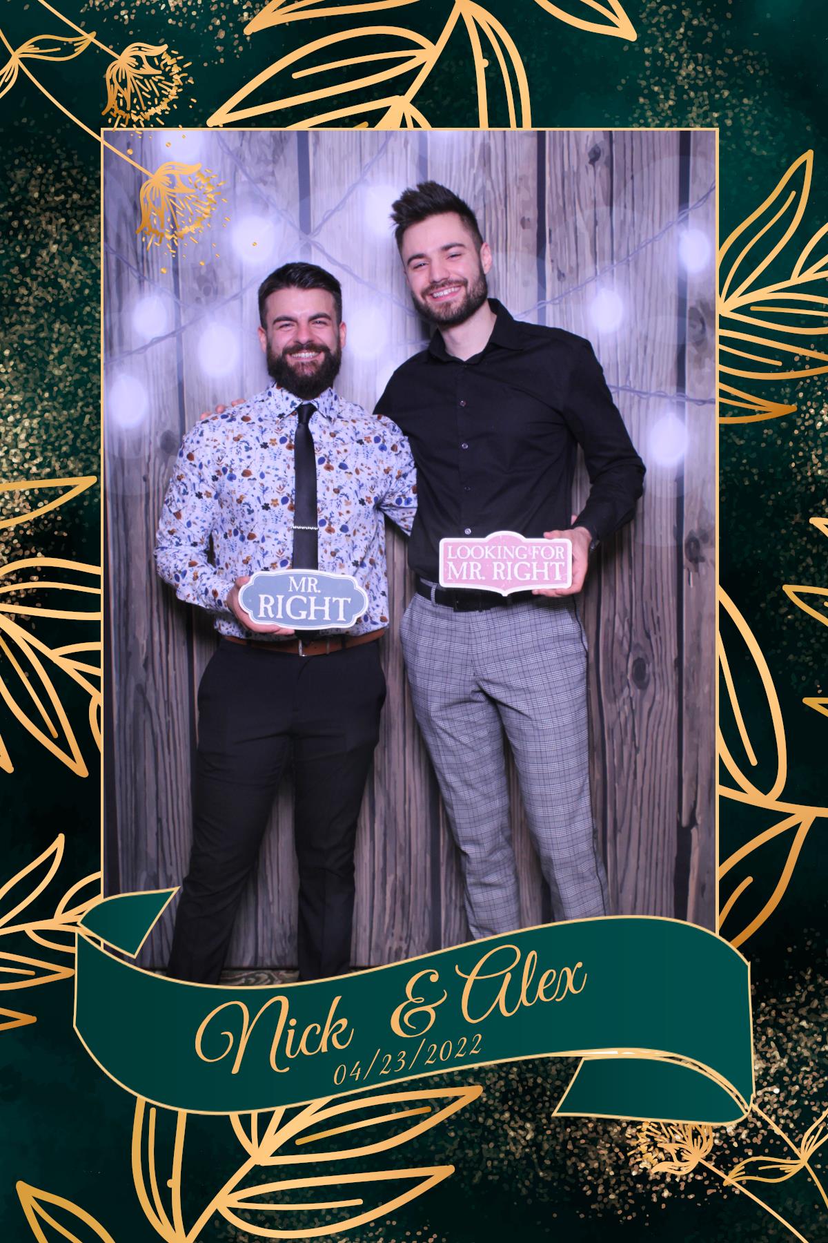 Nick & Alex | View more photos from the event at gallery.myselfiemirror.ca/u/romanmyselfiemirrorca/Nick-Alex