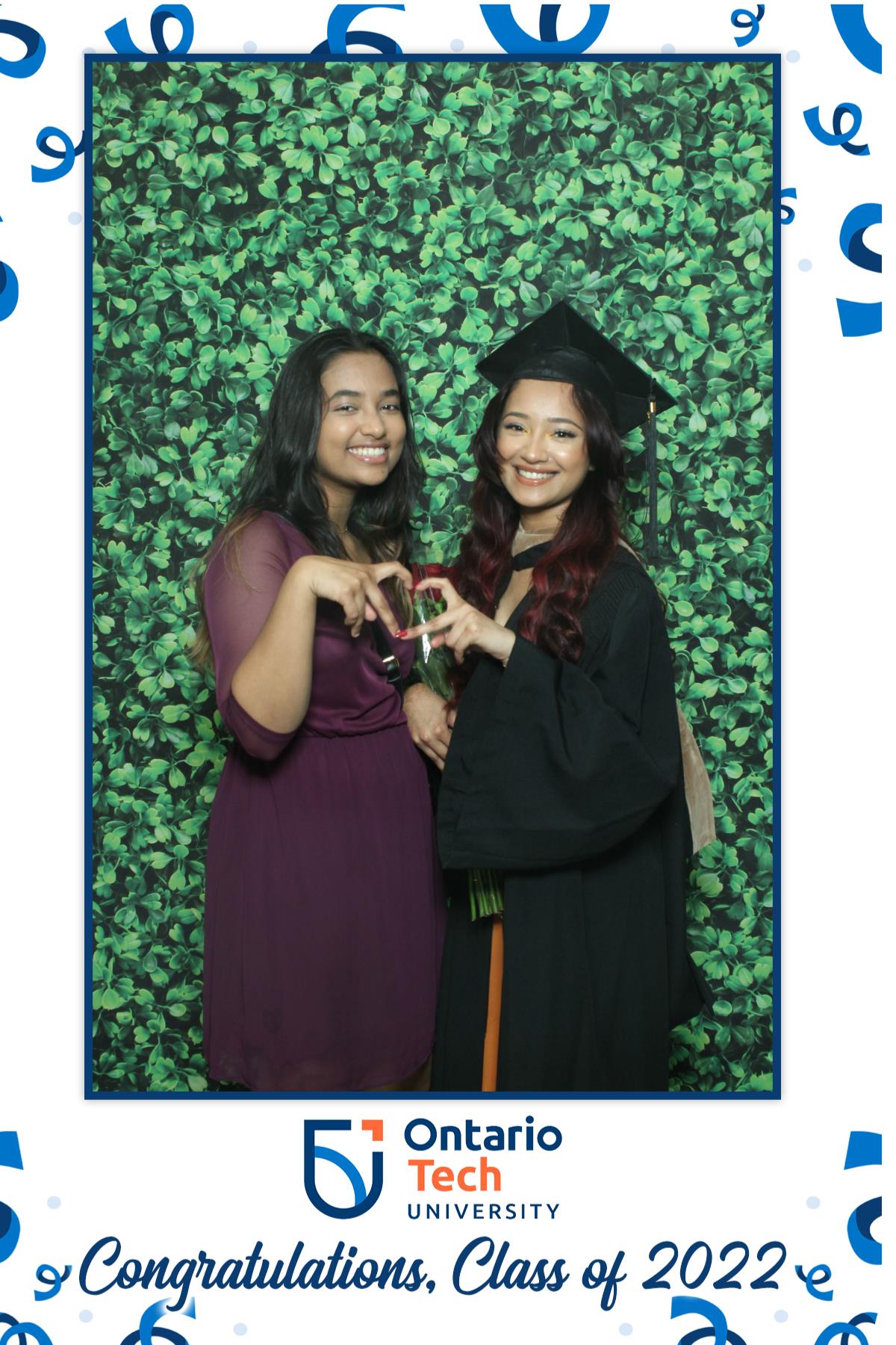 Ontario University Convocation 2022 | View more photos from the event at gallery.myselfiemirror.ca/u/romanmyselfiemirrorca/Ontario-University-Convocation-2022