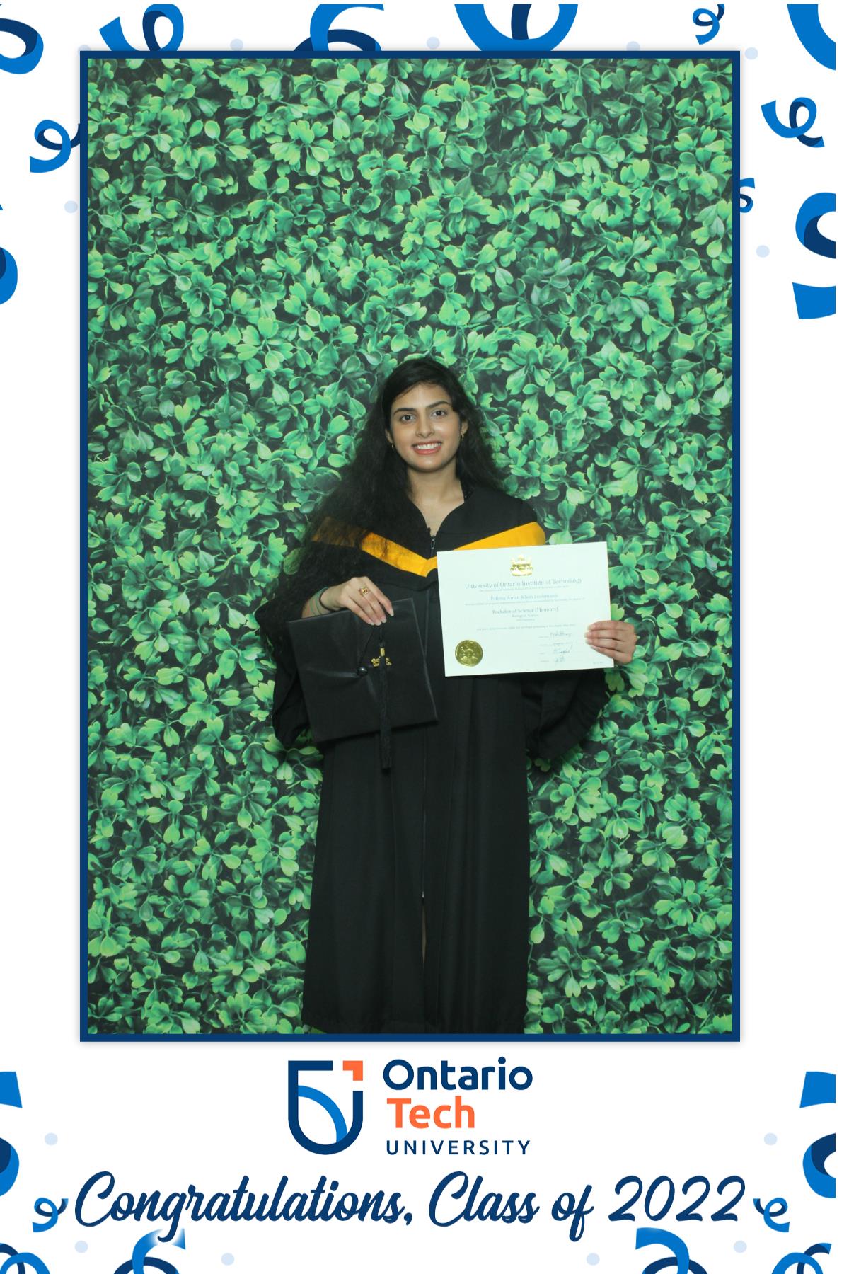 Ontario University Convocation 2022 | View more photos from the event at gallery.myselfiemirror.ca/u/romanmyselfiemirrorca/Ontario-University-Convocation-2022