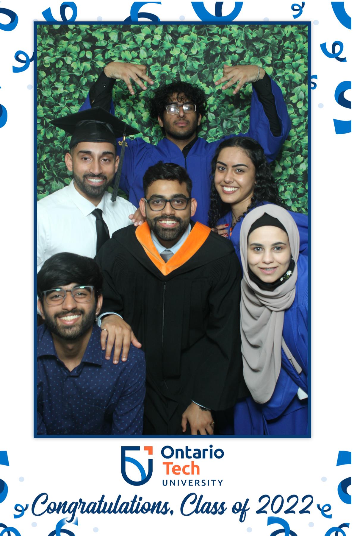 Ontario University Convocation 2022 | View more photos from the event at gallery.myselfiemirror.ca/u/romanmyselfiemirrorca/Ontario-University-Convocation-2022