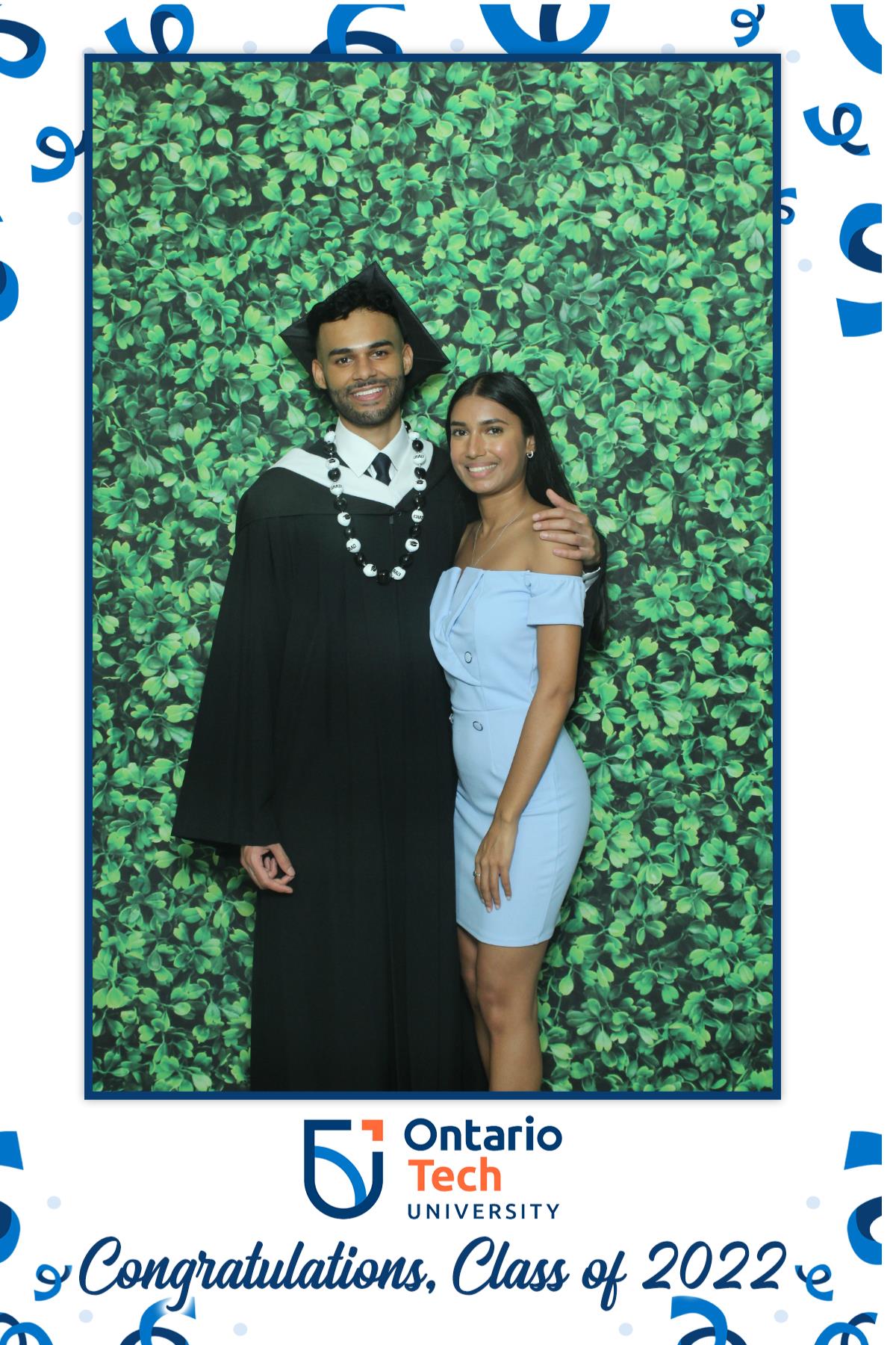 Ontario University Convocation 2022 | View more photos from the event at gallery.myselfiemirror.ca/u/romanmyselfiemirrorca/Ontario-University-Convocation-2022