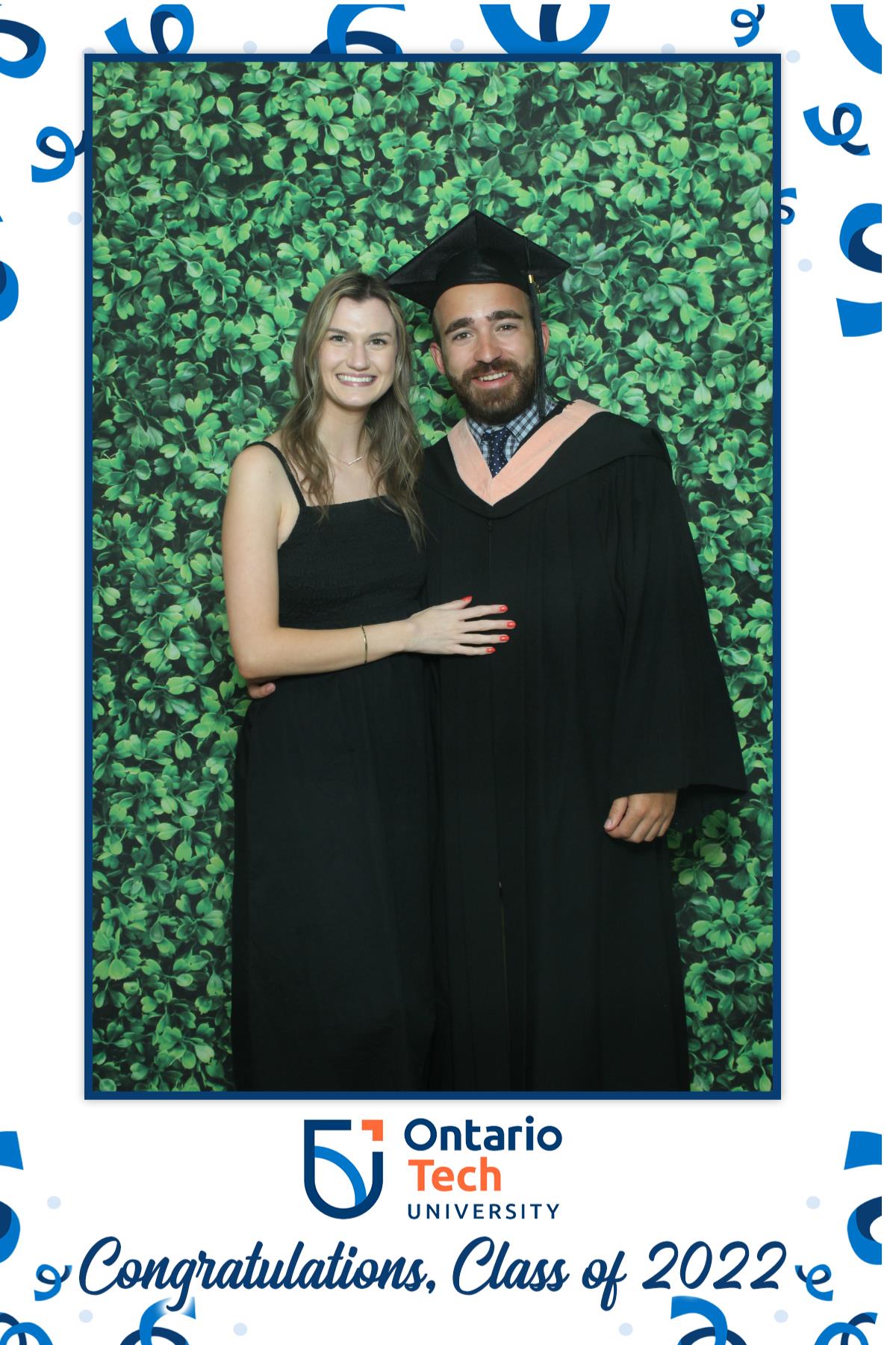 Ontario University Convocation 2022 | View more photos from the event at gallery.myselfiemirror.ca/u/romanmyselfiemirrorca/Ontario-University-Convocation-2022