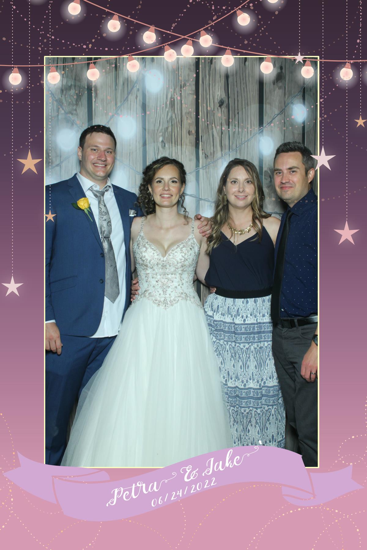 Petra & Jake | View more photos from the event at gallery.myselfiemirror.ca/u/romanmyselfiemirrorca/Petra-Jake