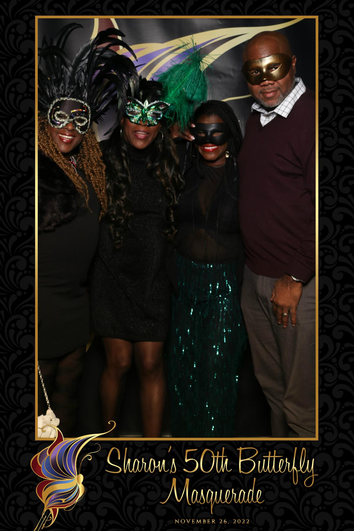 Sharon's Birthday Party  | View more photos from the event at gallery.myselfiemirror.ca/u/romanmyselfiemirrorca/Sharons-Birthday-Party
