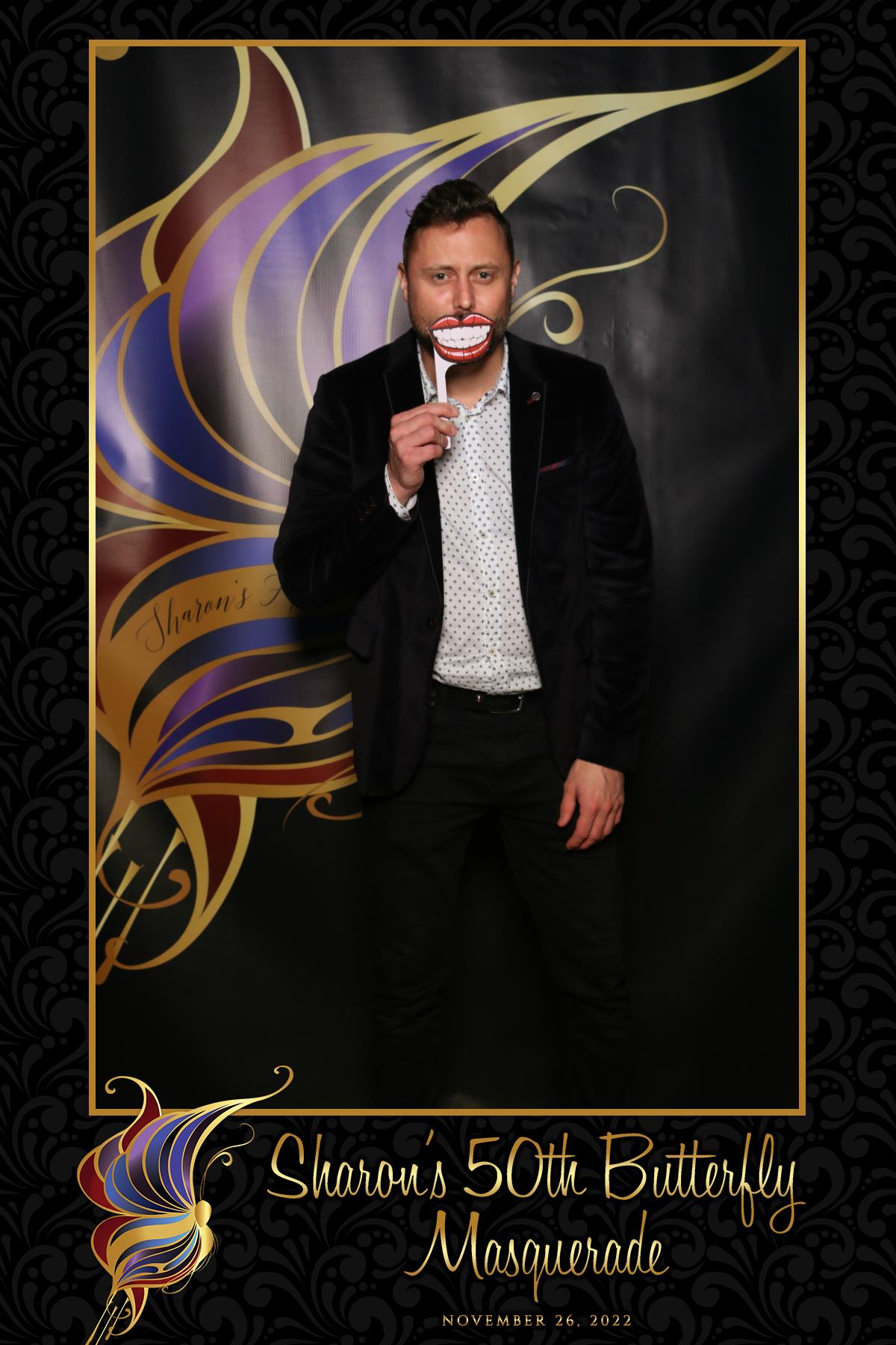 Sharon's Birthday Party  | View more photos from the event at gallery.myselfiemirror.ca/u/romanmyselfiemirrorca/Sharons-Birthday-Party