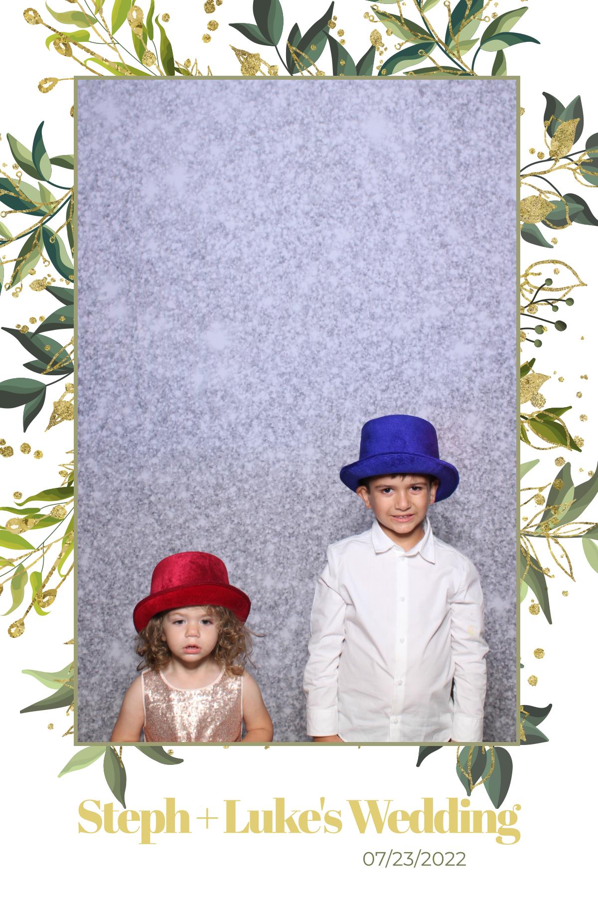 Steph & Luke | View more photos from the event at gallery.myselfiemirror.ca/u/romanmyselfiemirrorca/Steph-Luke