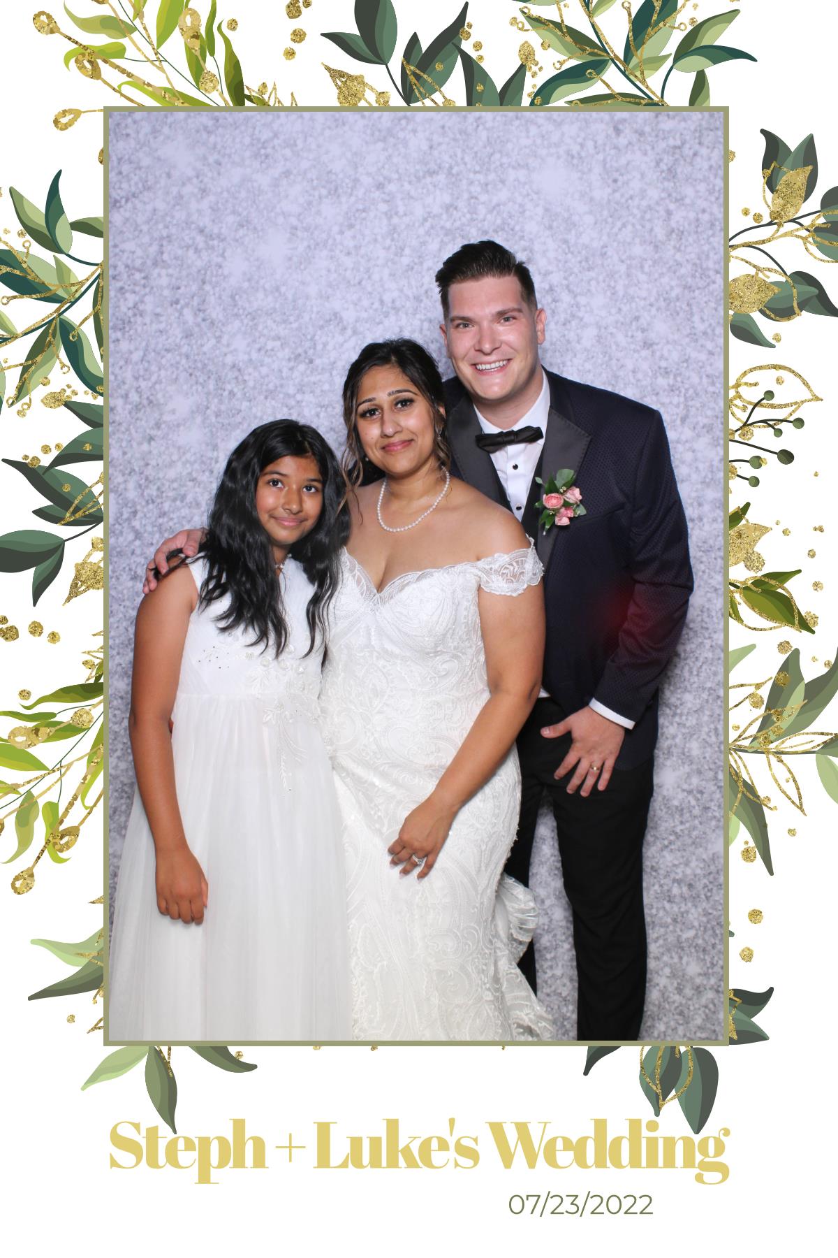 Steph & Luke | View more photos from the event at gallery.myselfiemirror.ca/u/romanmyselfiemirrorca/Steph-Luke