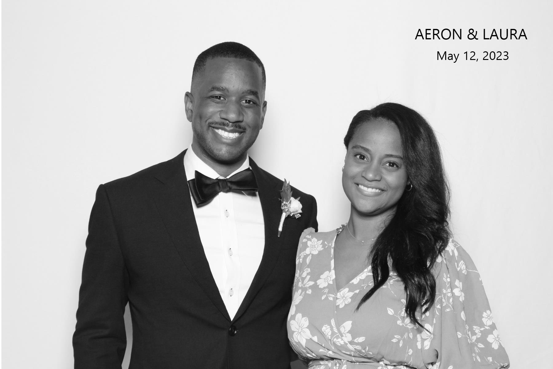 Aeron & Laura | View more photos from the event at gallery.myselfiemirror.ca/u/romanmyselfiemirrorca/Aeron-Laura