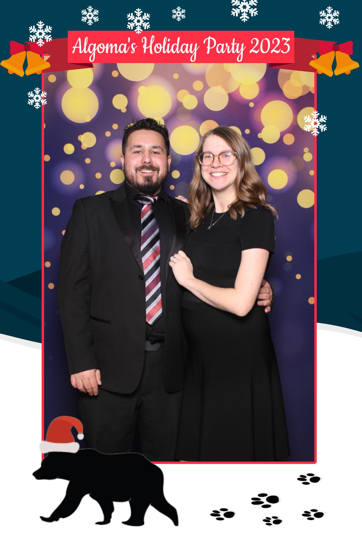 Algoma's Holiday Party 2023 | View more photos from the event at gallery.myselfiemirror.ca/u/romanmyselfiemirrorca/Algomas-Holiday-Party-2023