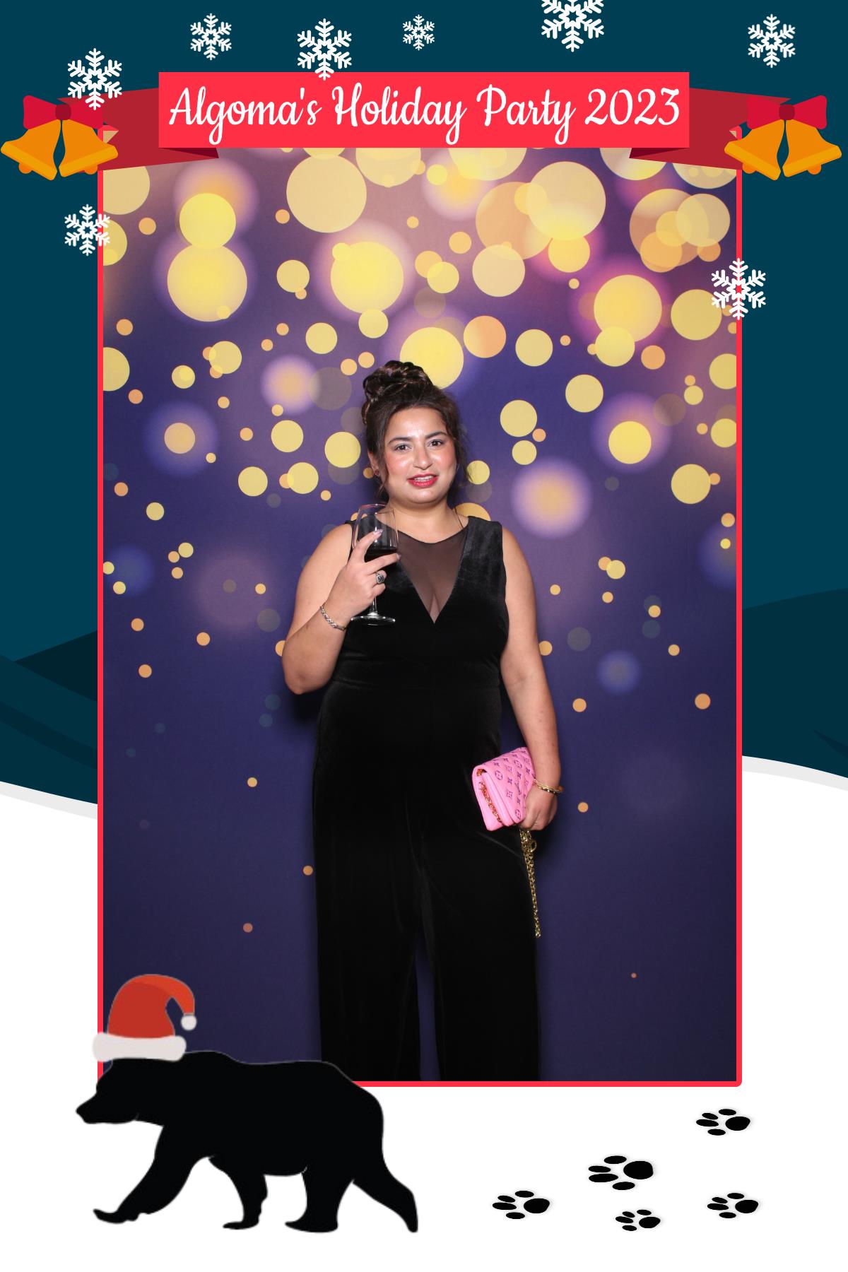 Algoma's Holiday Party 2023 | View more photos from the event at gallery.myselfiemirror.ca/u/romanmyselfiemirrorca/Algomas-Holiday-Party-2023