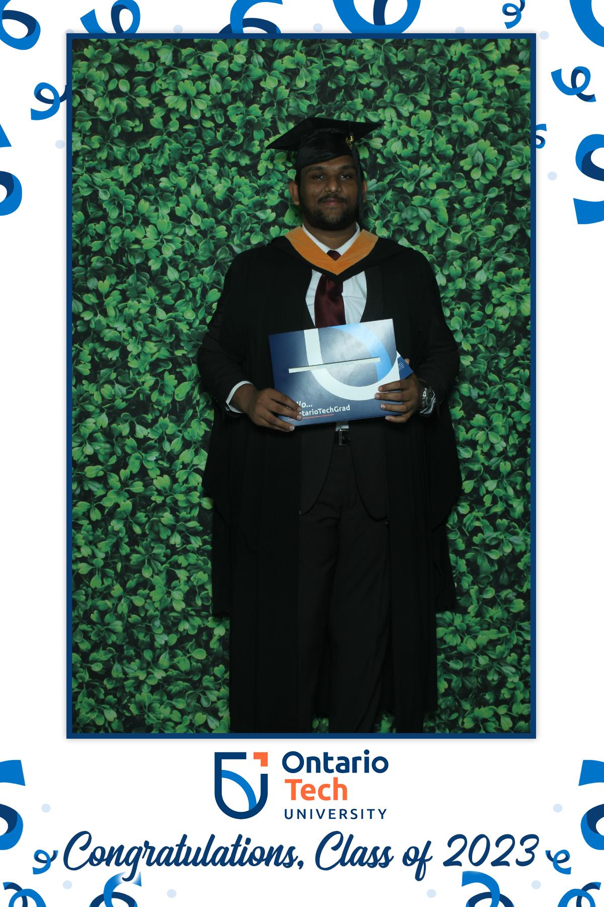 Annual Convocation | View more photos from the event at gallery.myselfiemirror.ca/u/romanmyselfiemirrorca/Annual-Convocation