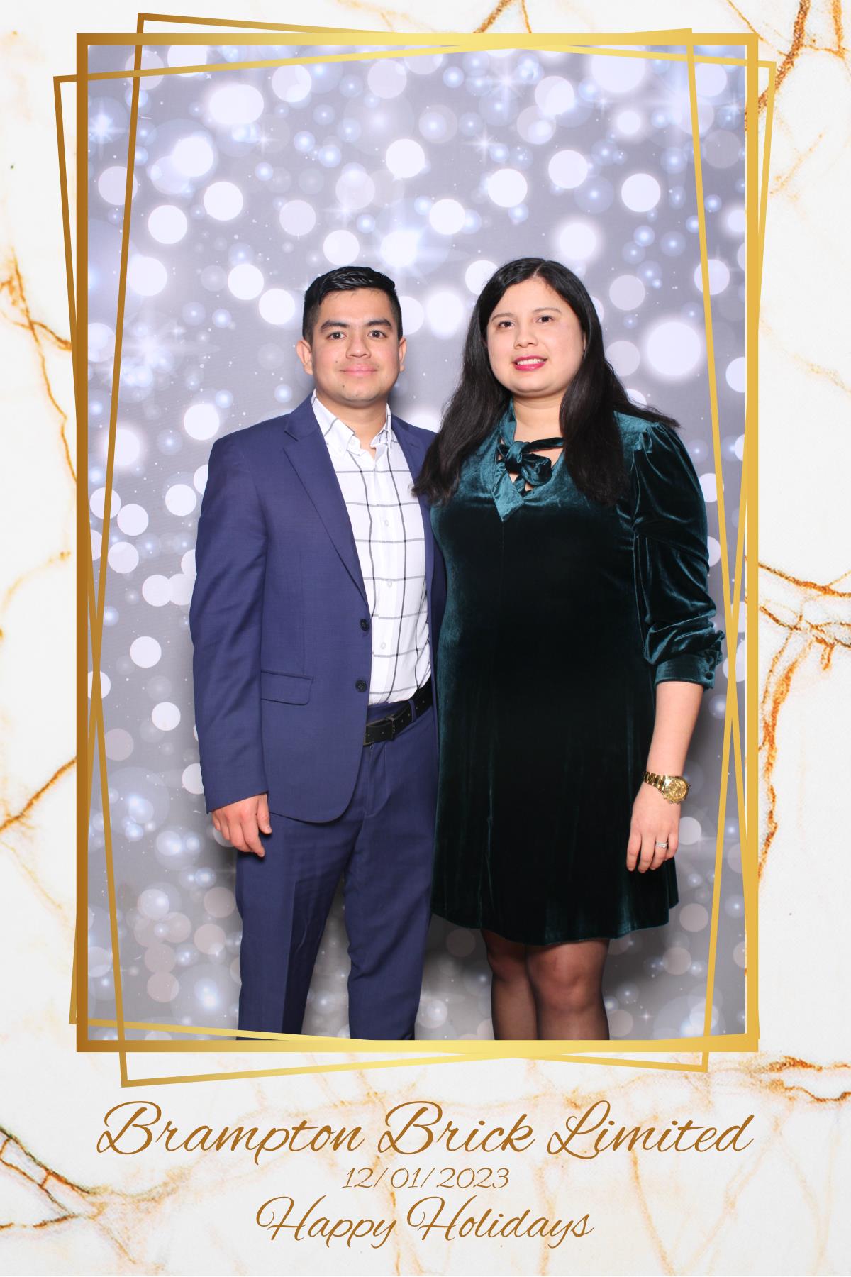 Brampton Brick Limited Holiday Party | View more photos from the event at gallery.myselfiemirror.ca/u/romanmyselfiemirrorca/Brampton-Brick-Limited-Holiday-Party