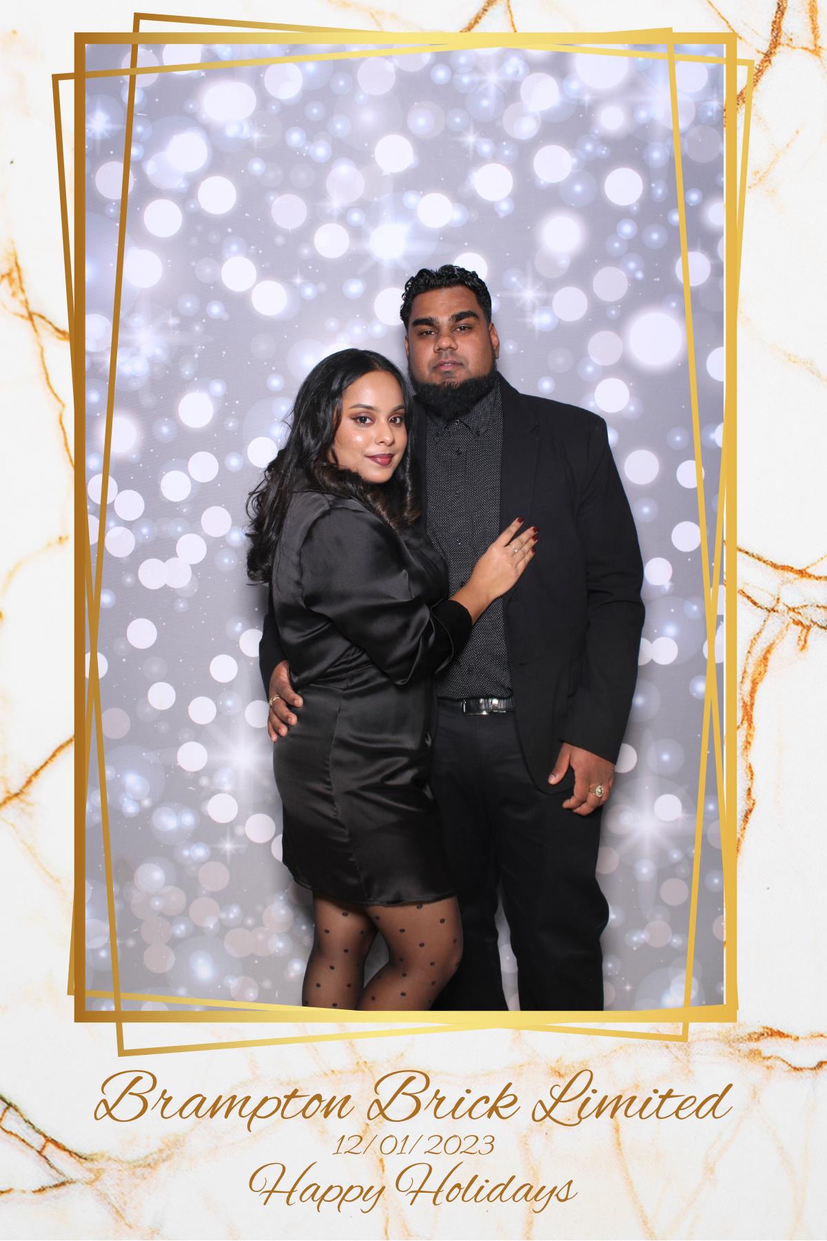 Brampton Brick Limited Holiday Party | View more photos from the event at gallery.myselfiemirror.ca/u/romanmyselfiemirrorca/Brampton-Brick-Limited-Holiday-Party