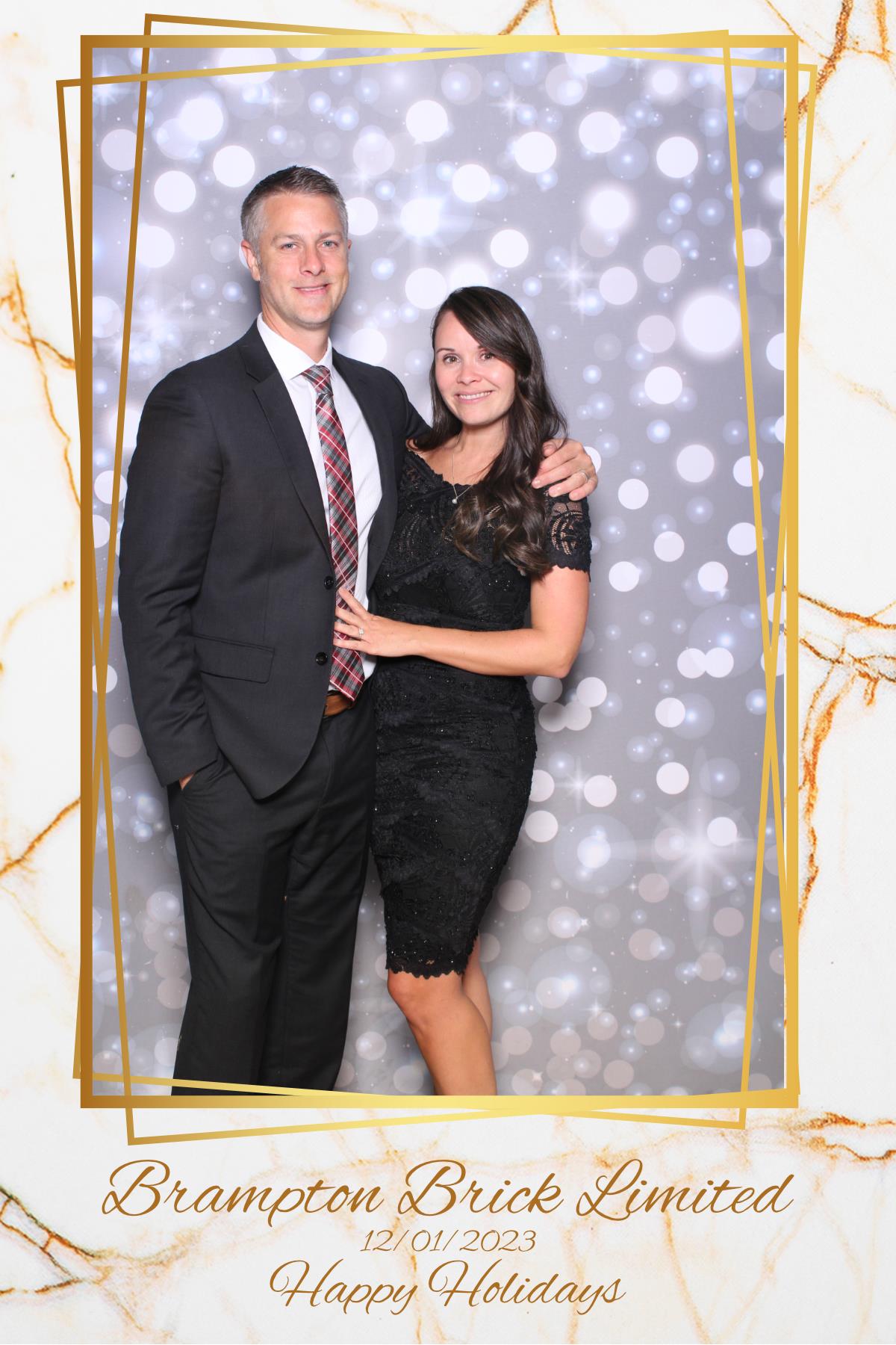 Brampton Brick Limited Holiday Party | View more photos from the event at gallery.myselfiemirror.ca/u/romanmyselfiemirrorca/Brampton-Brick-Limited-Holiday-Party