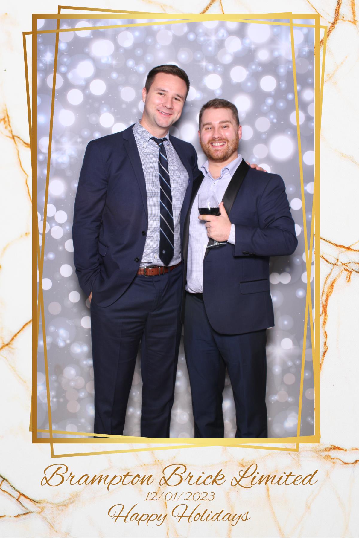 Brampton Brick Limited Holiday Party | View more photos from the event at gallery.myselfiemirror.ca/u/romanmyselfiemirrorca/Brampton-Brick-Limited-Holiday-Party