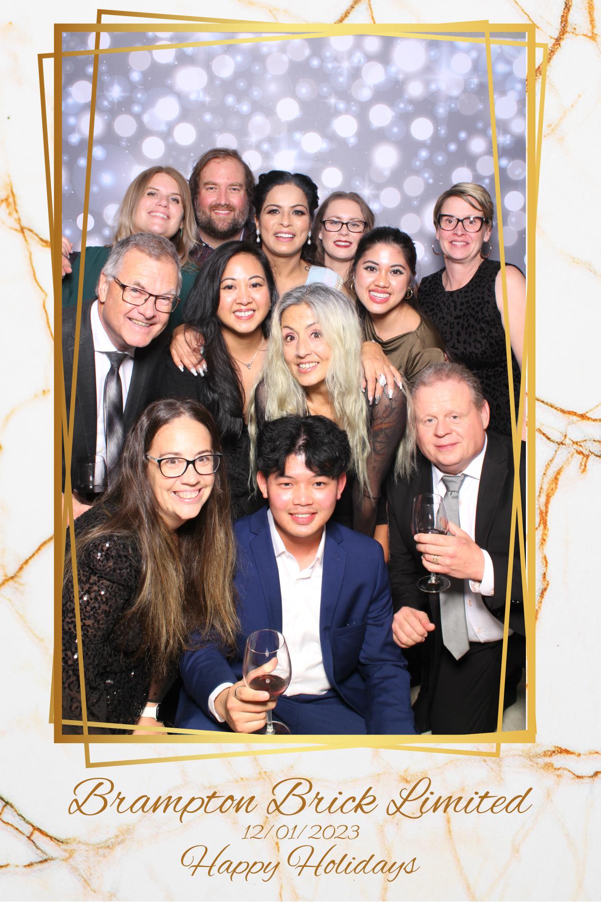 Brampton Brick Limited Holiday Party | View more photos from the event at gallery.myselfiemirror.ca/u/romanmyselfiemirrorca/Brampton-Brick-Limited-Holiday-Party