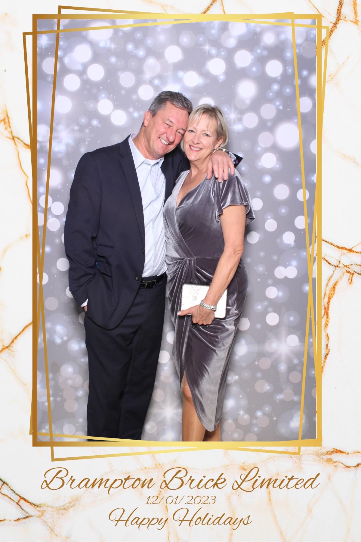 Brampton Brick Limited Holiday Party | View more photos from the event at gallery.myselfiemirror.ca/u/romanmyselfiemirrorca/Brampton-Brick-Limited-Holiday-Party