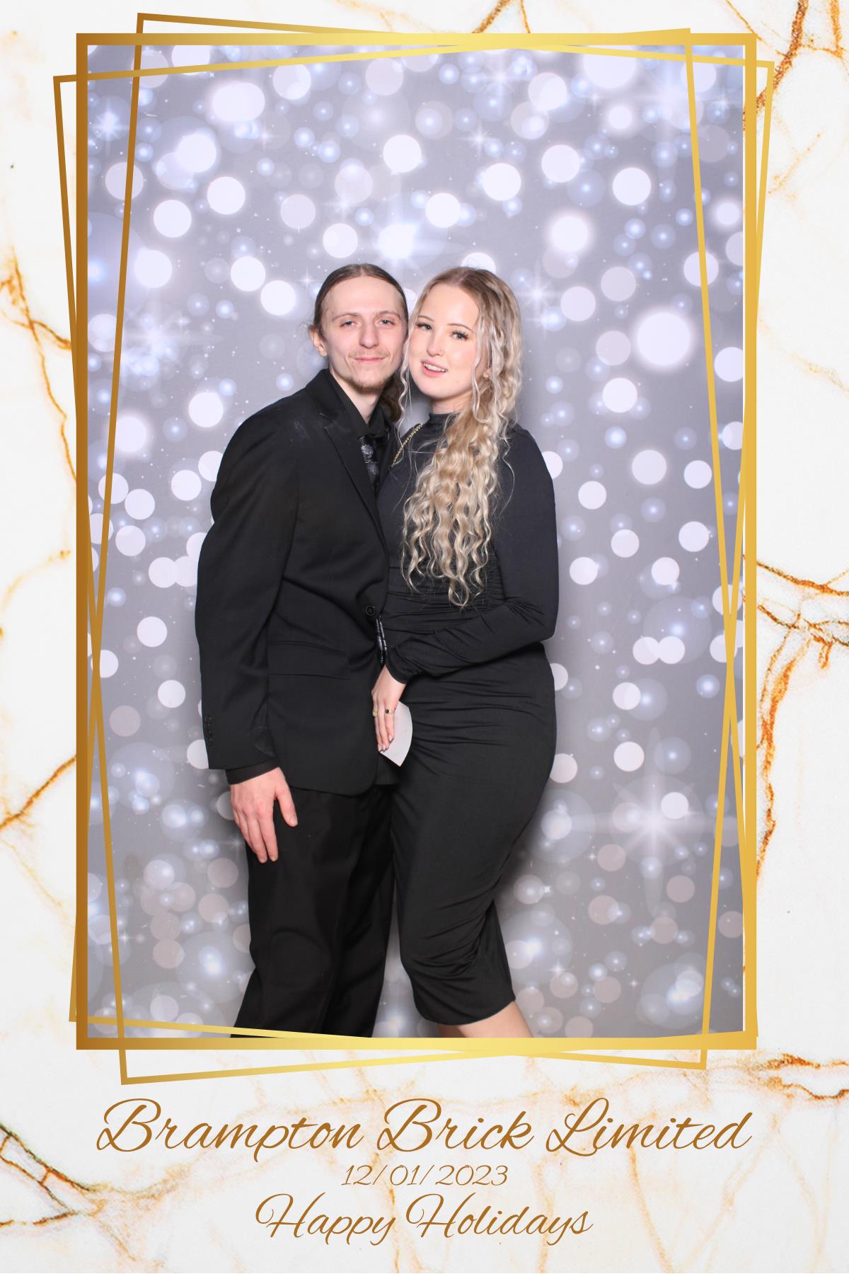 Brampton Brick Limited Holiday Party | View more photos from the event at gallery.myselfiemirror.ca/u/romanmyselfiemirrorca/Brampton-Brick-Limited-Holiday-Party
