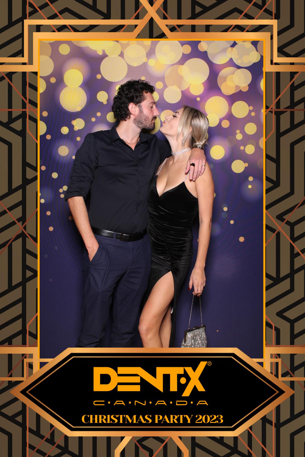 DentX Christmas Party 2023 | View more photos from the event at gallery.myselfiemirror.ca/u/romanmyselfiemirrorca/DentX-Christmas-Party-2023
