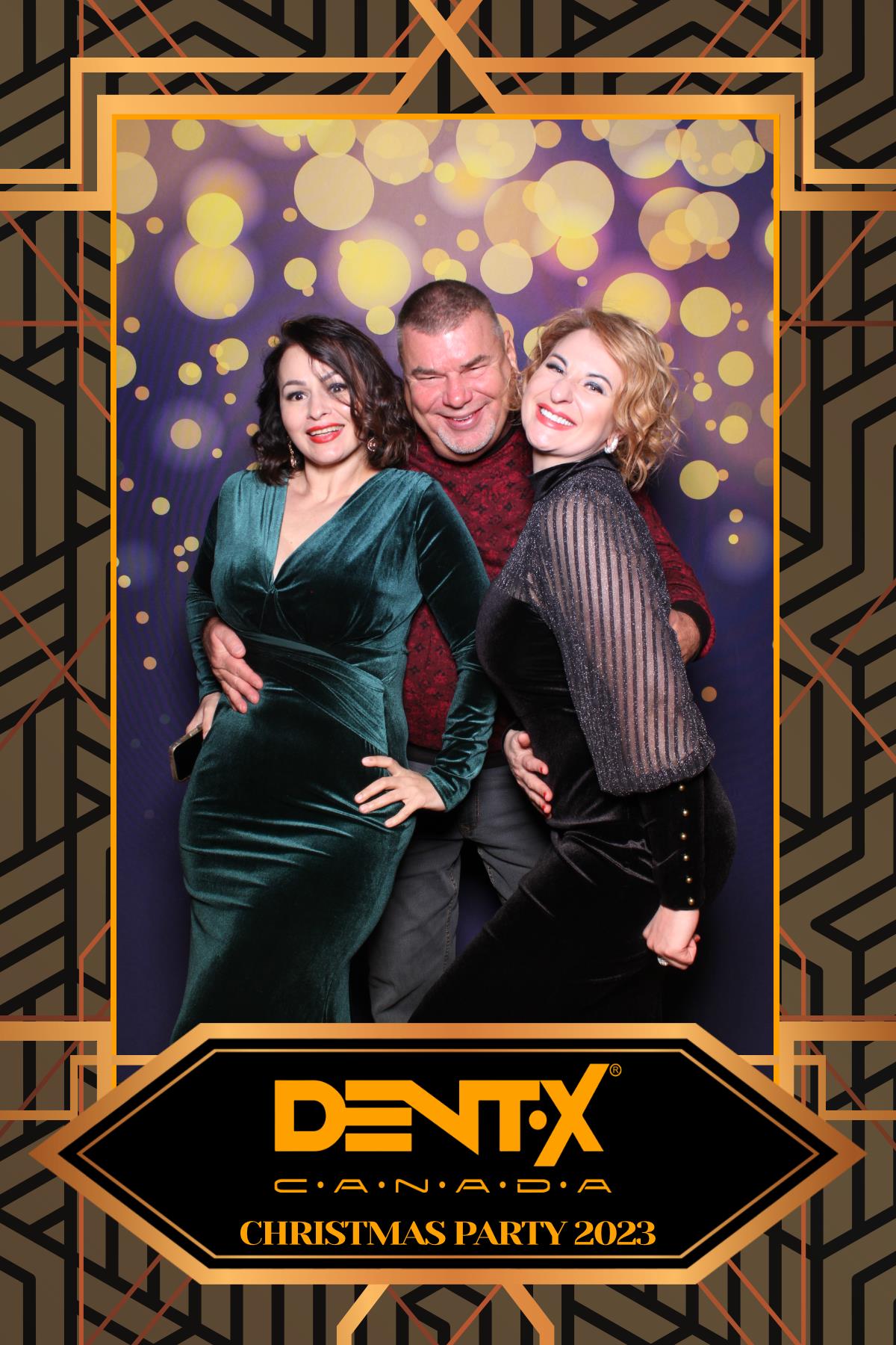 DentX Christmas Party 2023 | View more photos from the event at gallery.myselfiemirror.ca/u/romanmyselfiemirrorca/DentX-Christmas-Party-2023