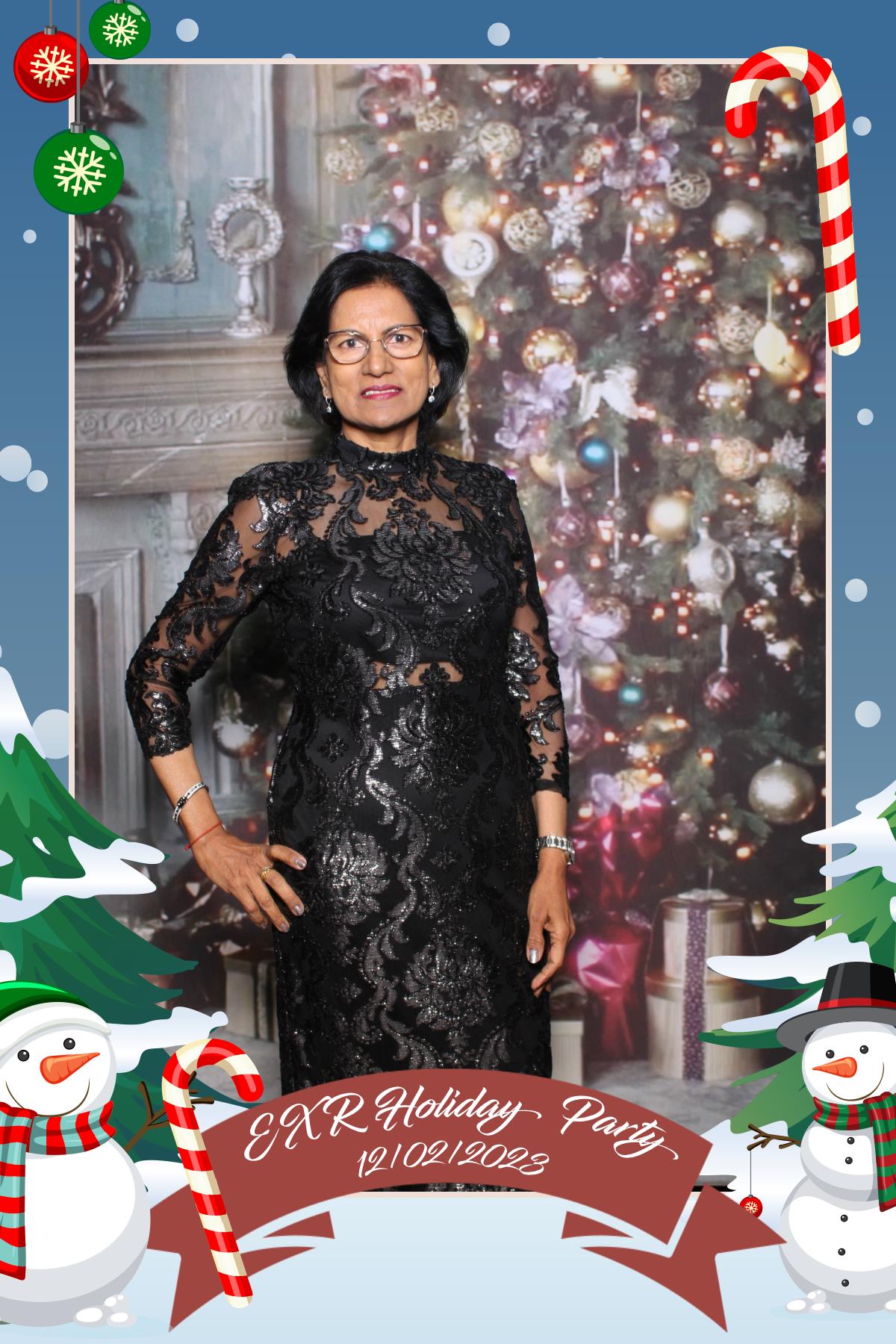 EXR Holiday Party  | View more photos from the event at gallery.myselfiemirror.ca/u/romanmyselfiemirrorca/EXR-Holiday-Party