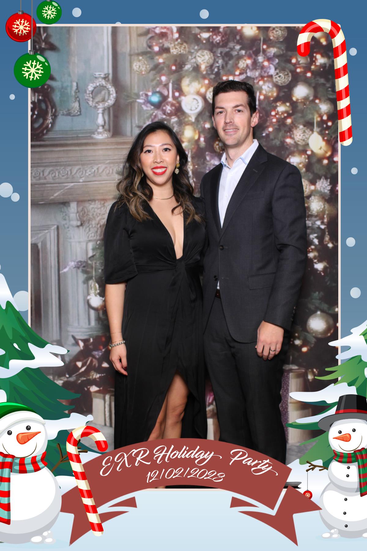 EXR Holiday Party  | View more photos from the event at gallery.myselfiemirror.ca/u/romanmyselfiemirrorca/EXR-Holiday-Party