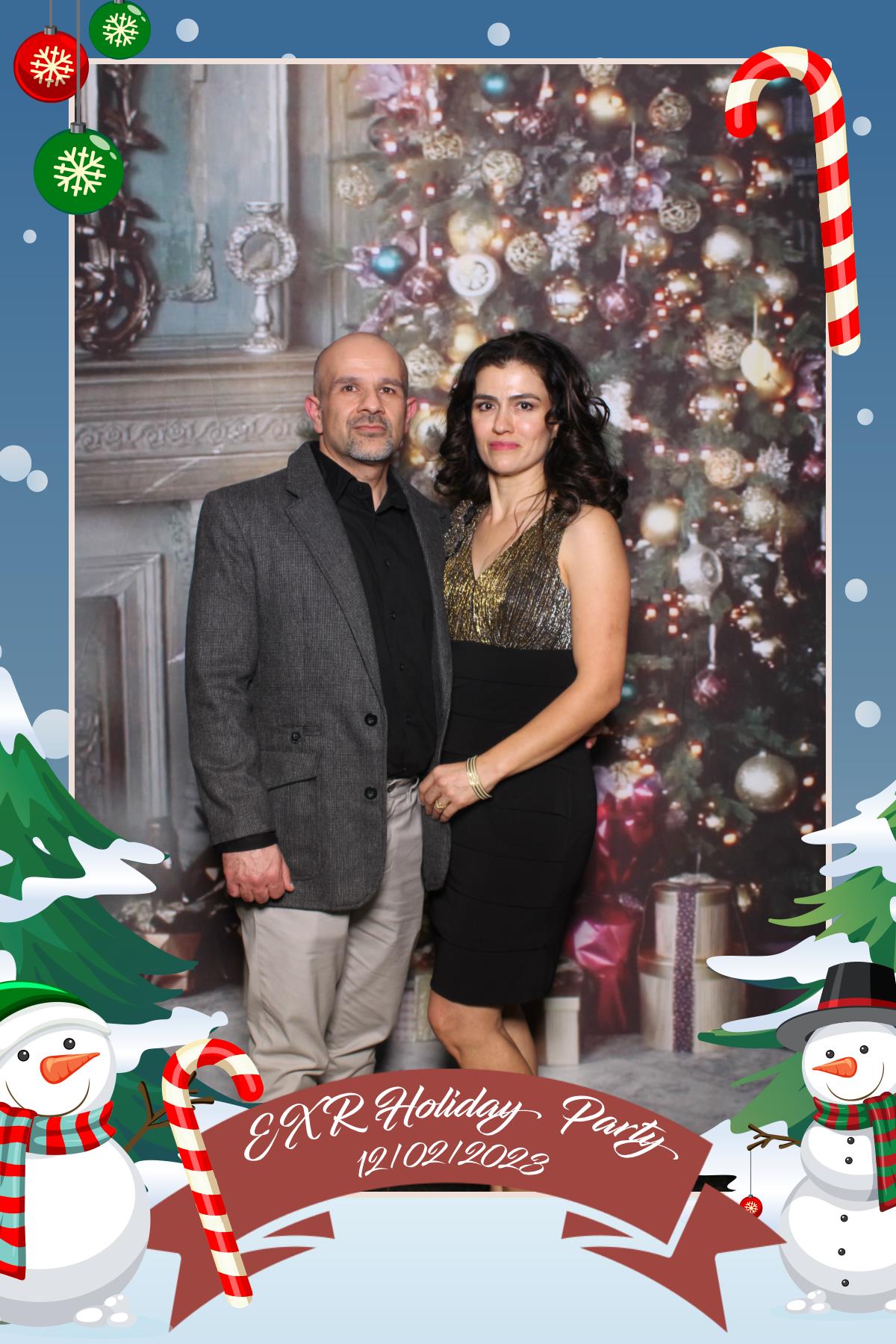 EXR Holiday Party  | View more photos from the event at gallery.myselfiemirror.ca/u/romanmyselfiemirrorca/EXR-Holiday-Party