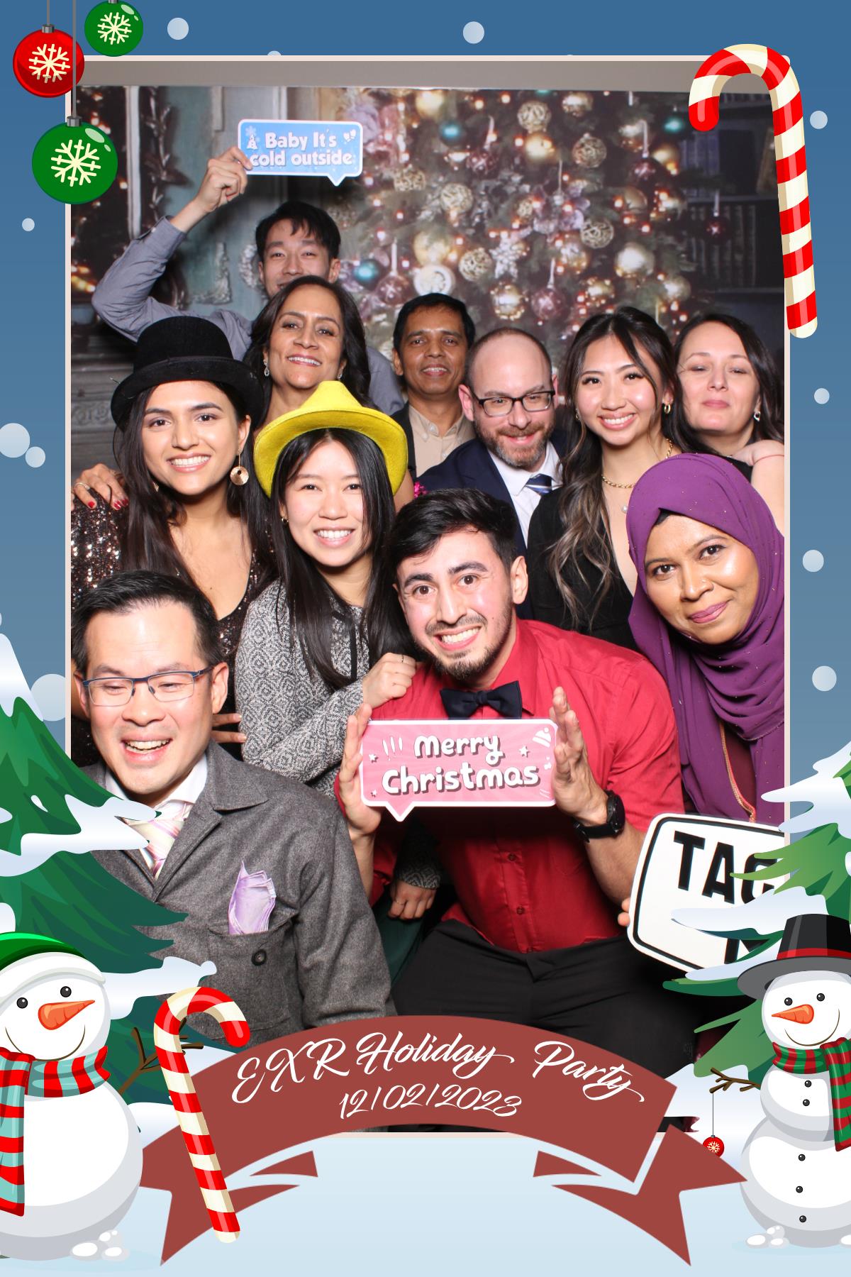 EXR Holiday Party  | View more photos from the event at gallery.myselfiemirror.ca/u/romanmyselfiemirrorca/EXR-Holiday-Party