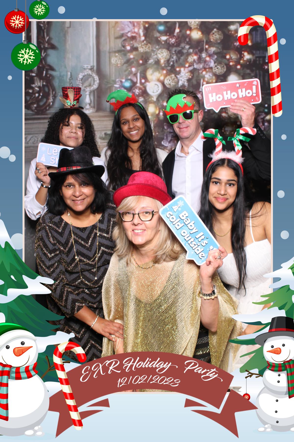 EXR Holiday Party  | View more photos from the event at gallery.myselfiemirror.ca/u/romanmyselfiemirrorca/EXR-Holiday-Party
