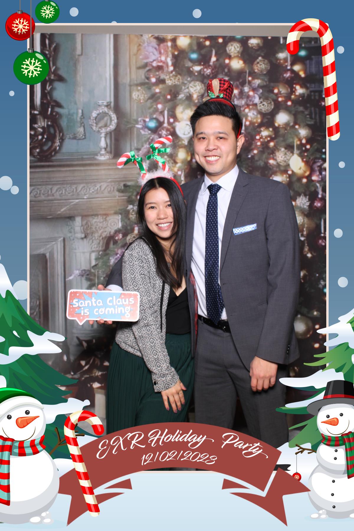 EXR Holiday Party  | View more photos from the event at gallery.myselfiemirror.ca/u/romanmyselfiemirrorca/EXR-Holiday-Party