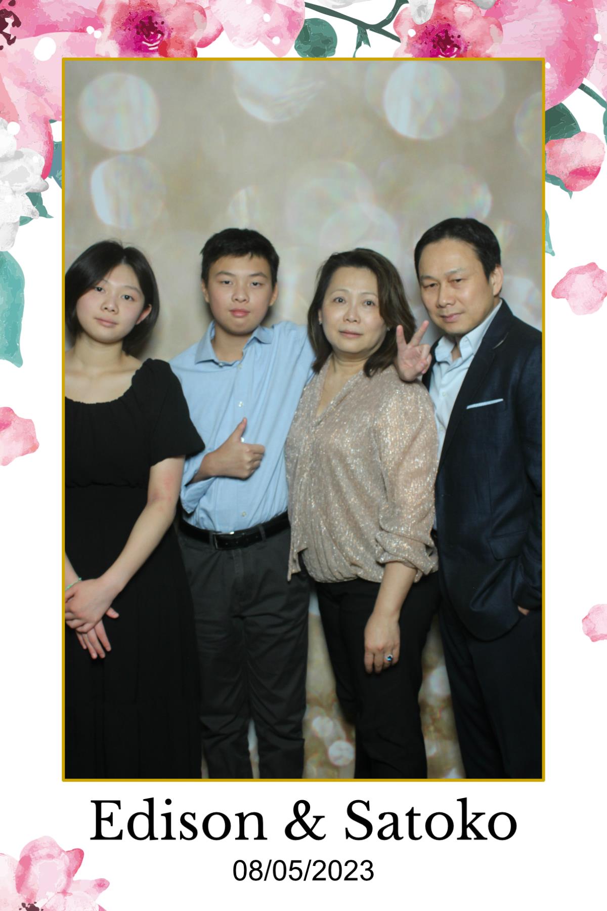 Edison & Satoko | View more photos from the event at gallery.myselfiemirror.ca/u/romanmyselfiemirrorca/Edison-Satoko