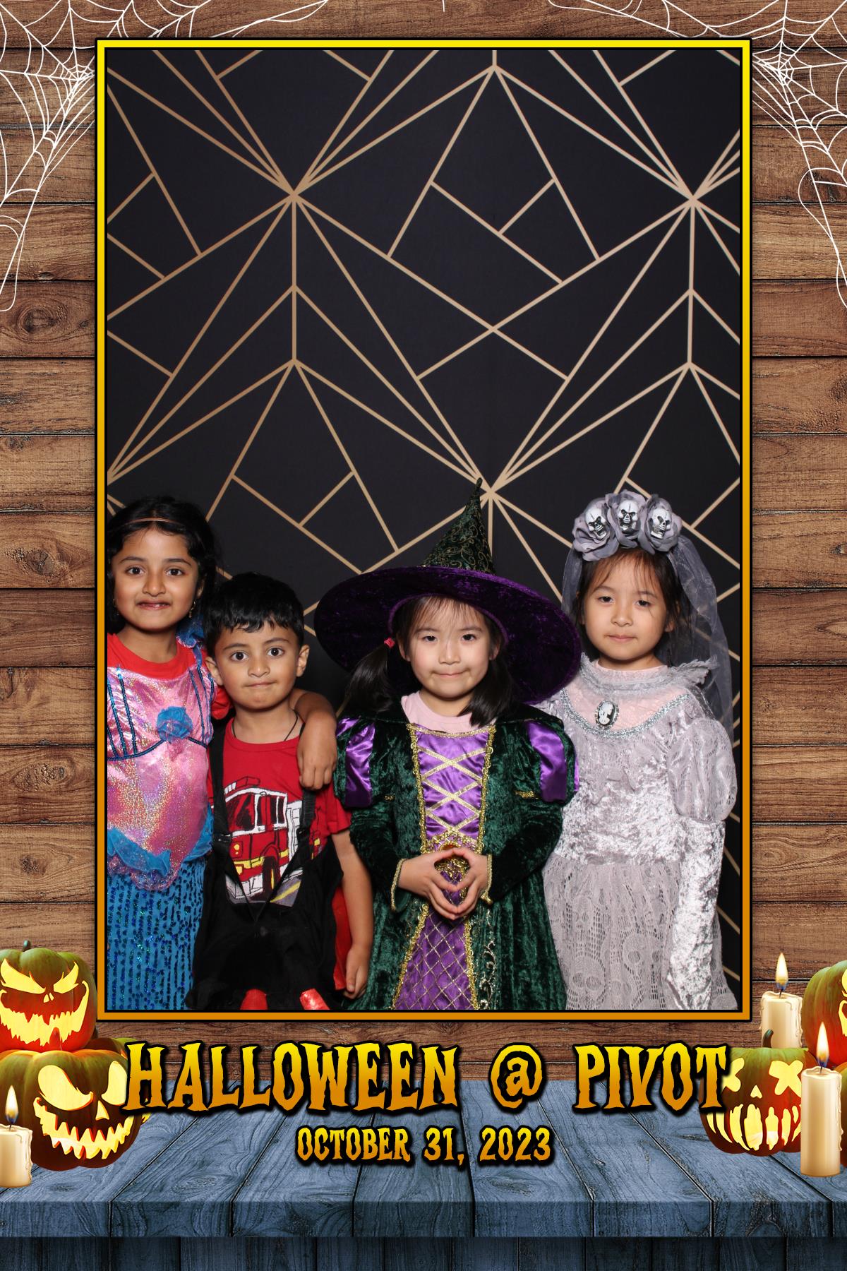 Halloween @ Pivot Apartments | View more photos from the event at gallery.myselfiemirror.ca/u/romanmyselfiemirrorca/Halloween-Pivot-Apartments