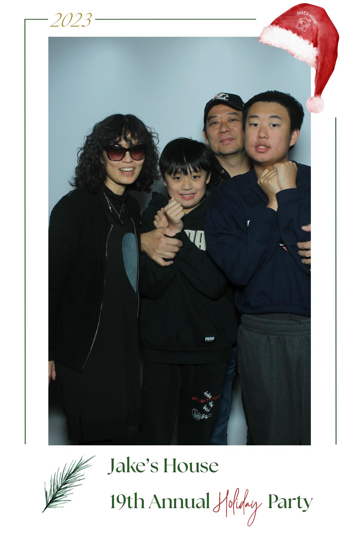 Jake's House Annual Holiday Party | View more photos from the event at gallery.myselfiemirror.ca/u/romanmyselfiemirrorca/Jakes-House-Annual-Holiday-Party