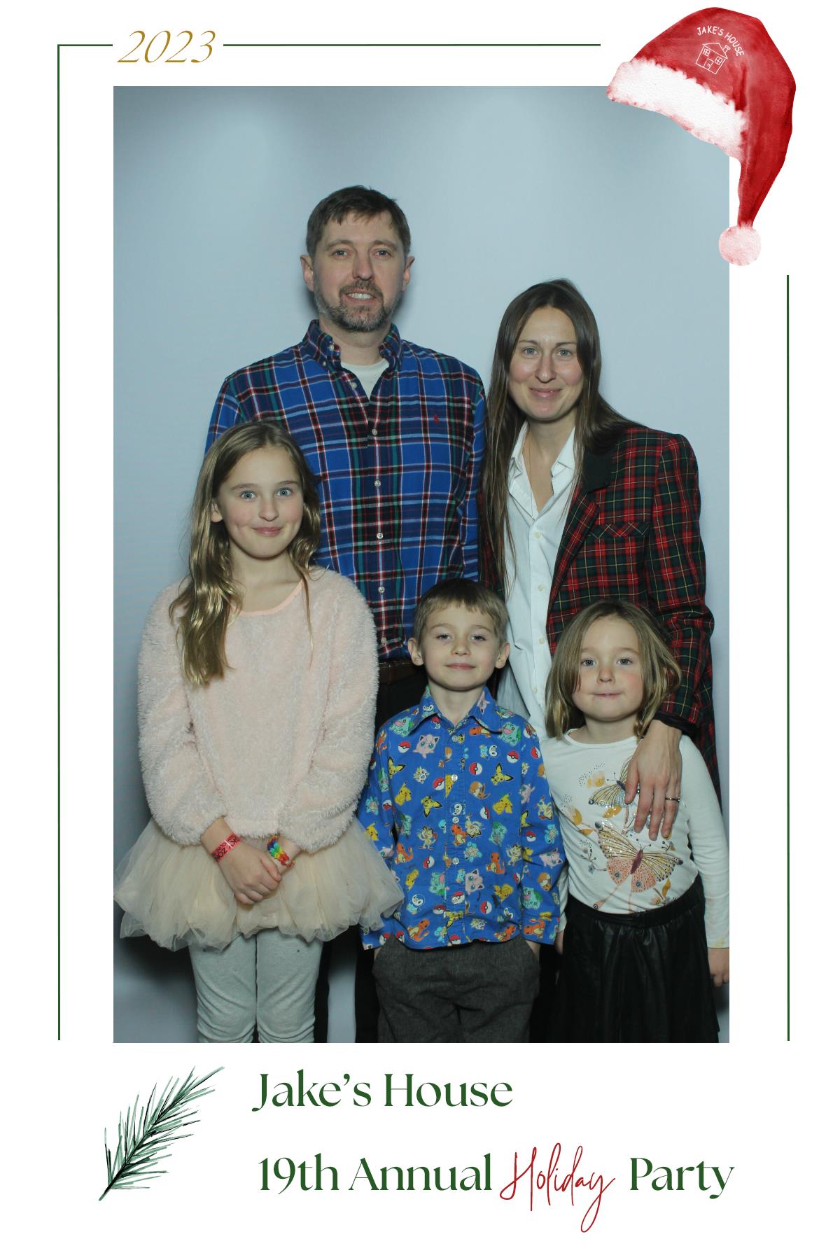 Jake's House Annual Holiday Party | View more photos from the event at gallery.myselfiemirror.ca/u/romanmyselfiemirrorca/Jakes-House-Annual-Holiday-Party
