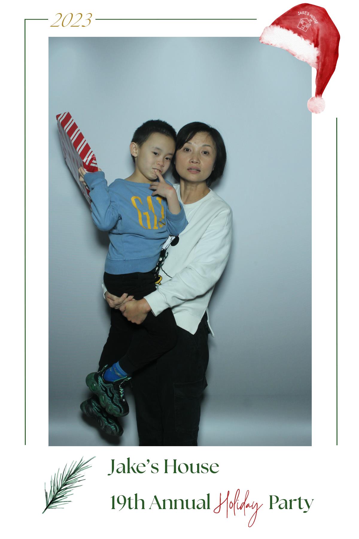 Jake's House Annual Holiday Party | View more photos from the event at gallery.myselfiemirror.ca/u/romanmyselfiemirrorca/Jakes-House-Annual-Holiday-Party