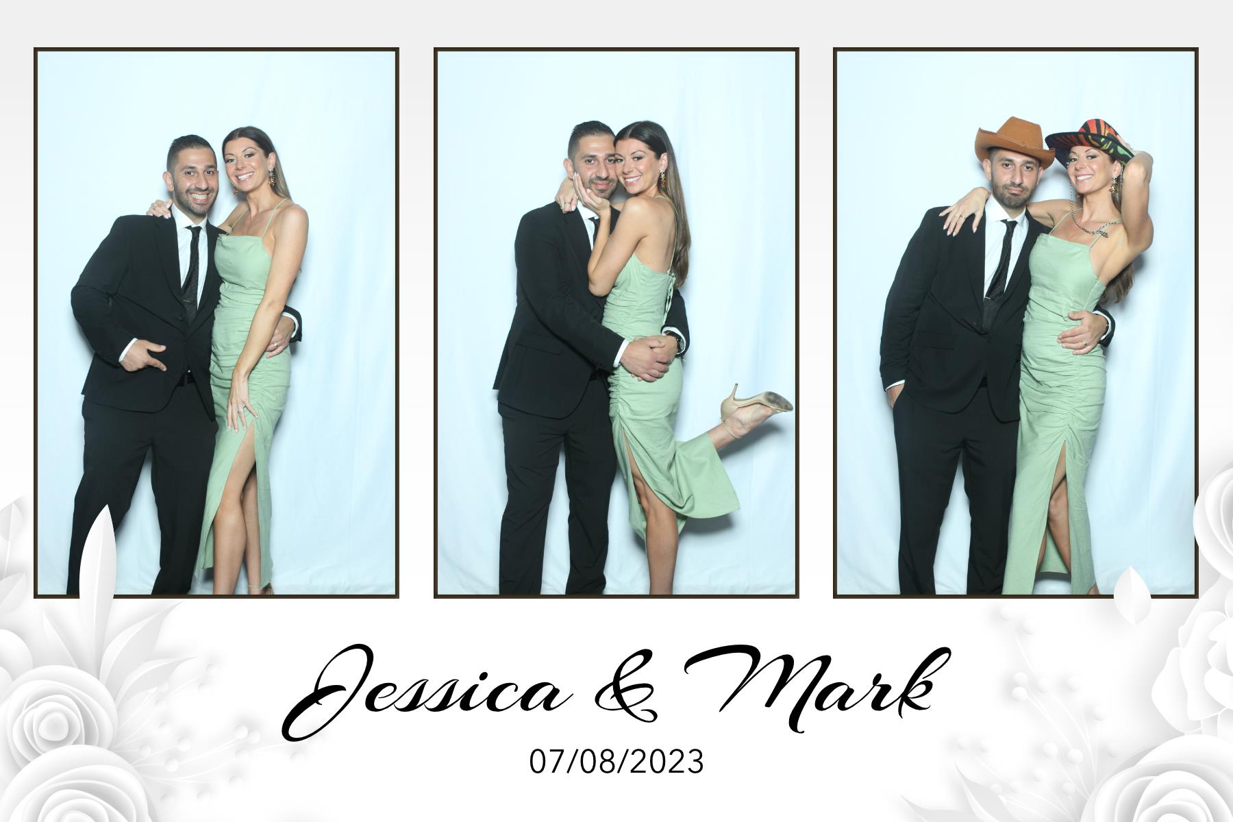 Jessica & Mark  | View more photos from the event at gallery.myselfiemirror.ca/u/romanmyselfiemirrorca/Jessica-Mark