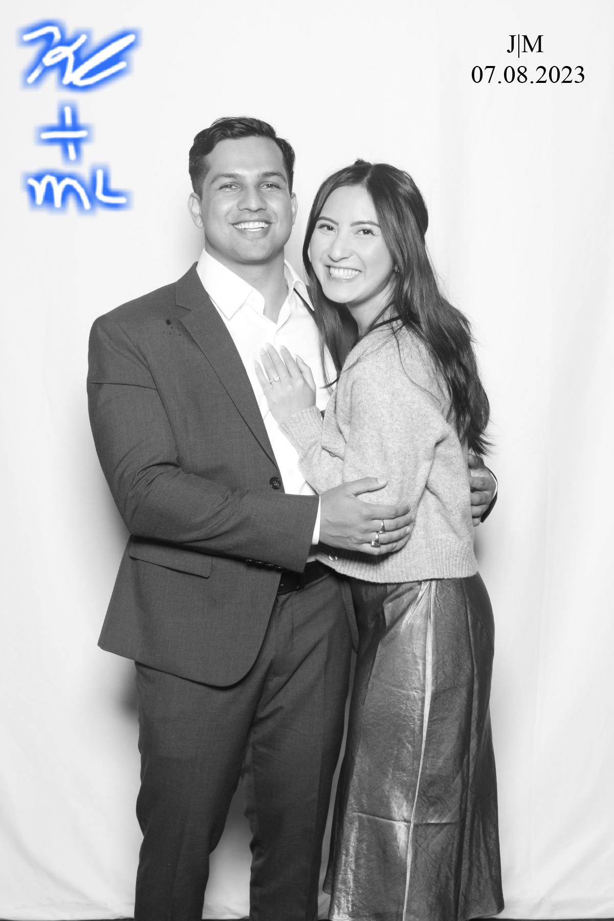 Jessica & Mark  | View more photos from the event at gallery.myselfiemirror.ca/u/romanmyselfiemirrorca/Jessica-Mark