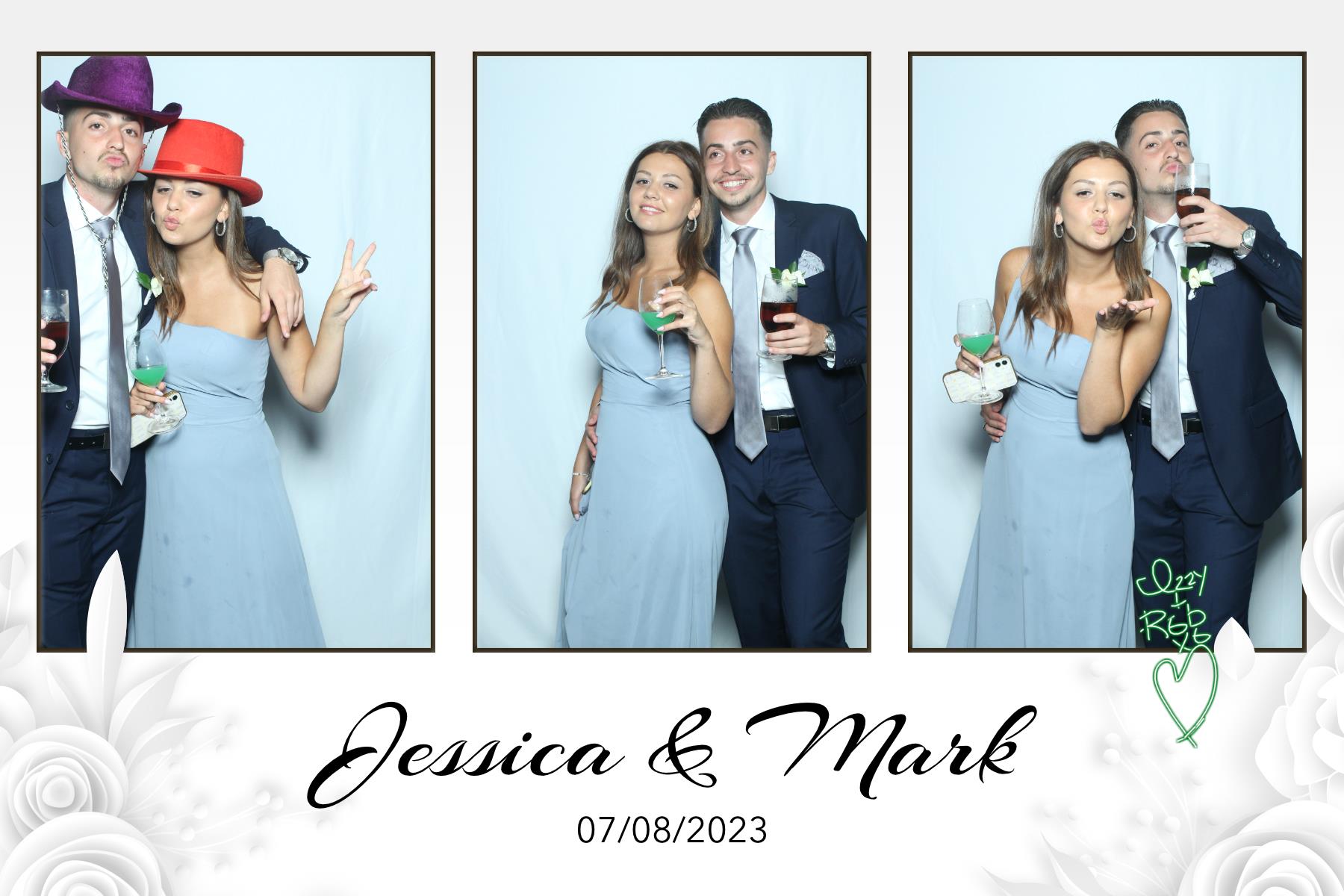 Jessica & Mark  | View more photos from the event at gallery.myselfiemirror.ca/u/romanmyselfiemirrorca/Jessica-Mark