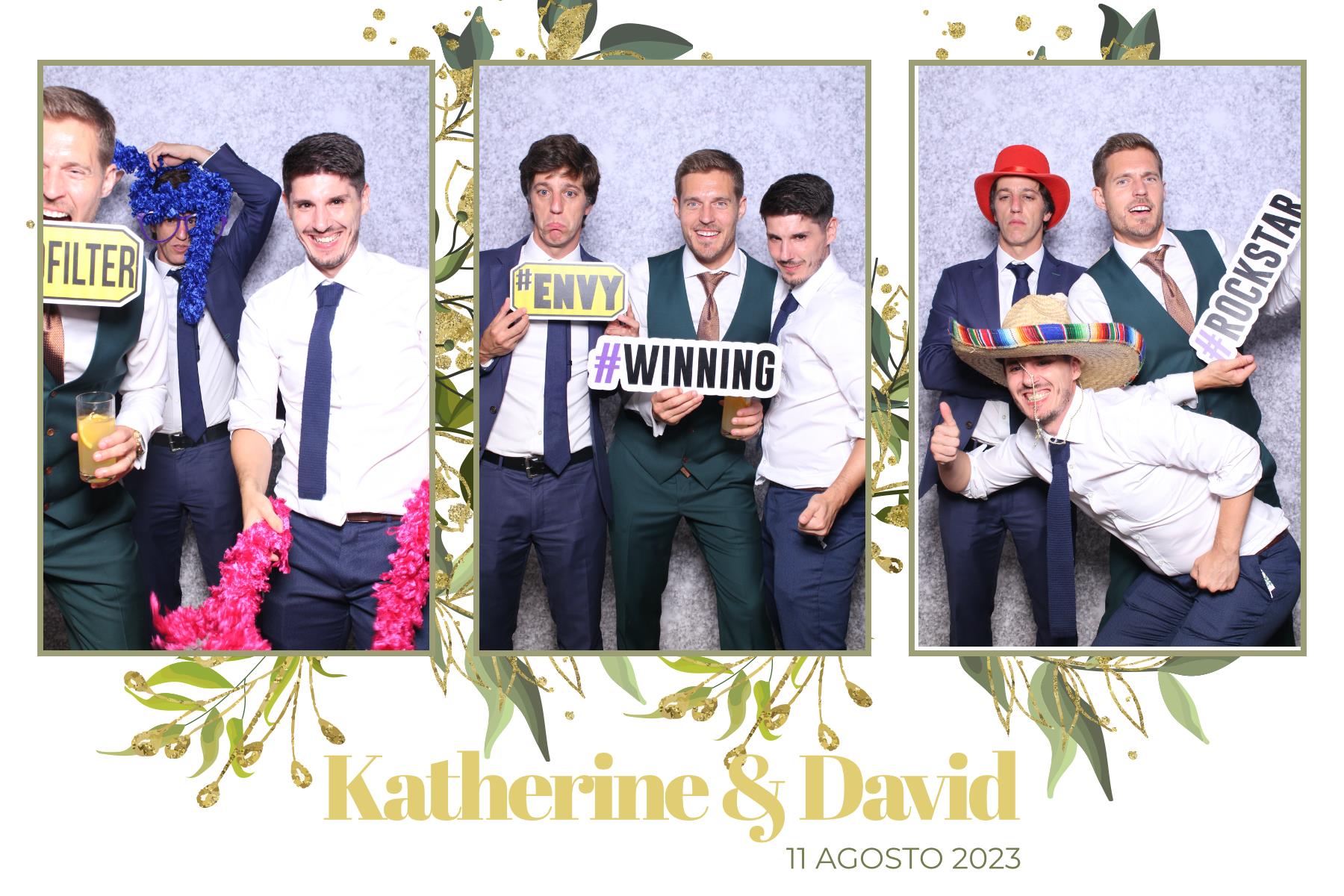Katherine & David | View more photos from the event at gallery.myselfiemirror.ca/u/romanmyselfiemirrorca/Katherine-David