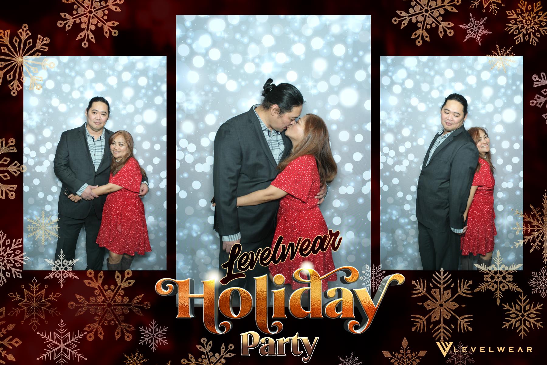 Levelwear Holiday Party | View more photos from the event at gallery.myselfiemirror.ca/u/romanmyselfiemirrorca/Levelwear-Holiday-Party
