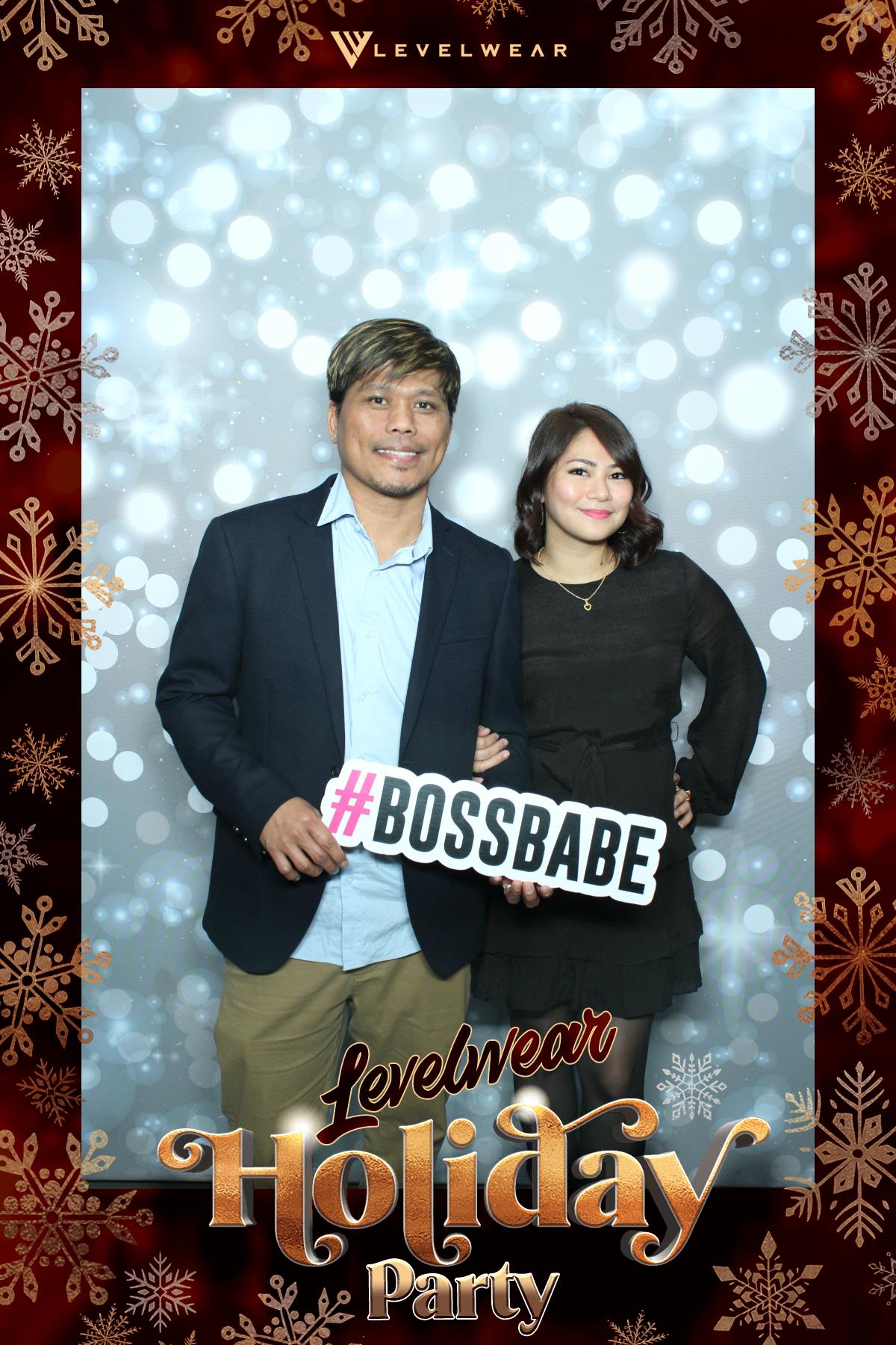 Levelwear Holiday Party | View more photos from the event at gallery.myselfiemirror.ca/u/romanmyselfiemirrorca/Levelwear-Holiday-Party