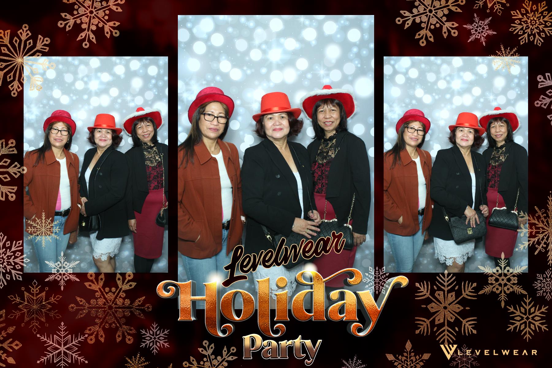 Levelwear Holiday Party | View more photos from the event at gallery.myselfiemirror.ca/u/romanmyselfiemirrorca/Levelwear-Holiday-Party