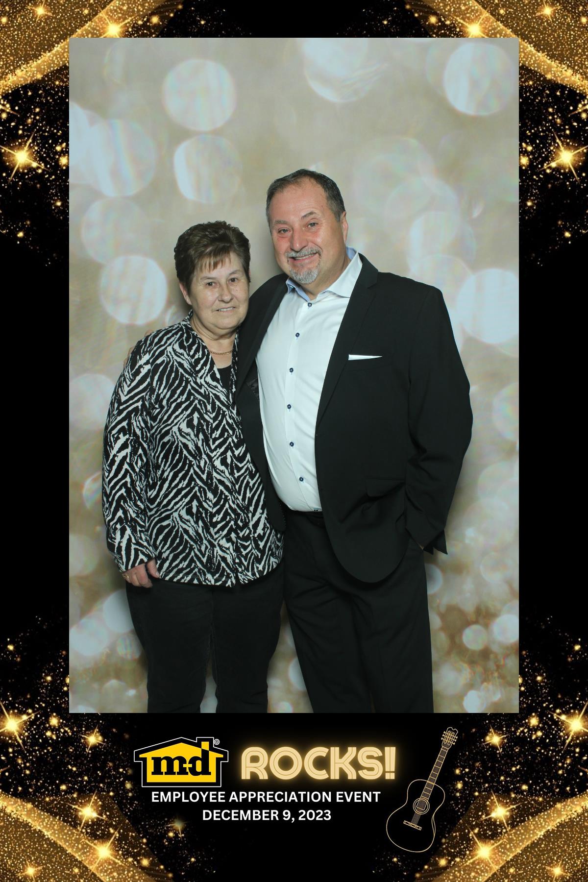 MD Employee Appreciation Event | View more photos from the event at gallery.myselfiemirror.ca/u/romanmyselfiemirrorca/MD-Employee-Appreciation-Event