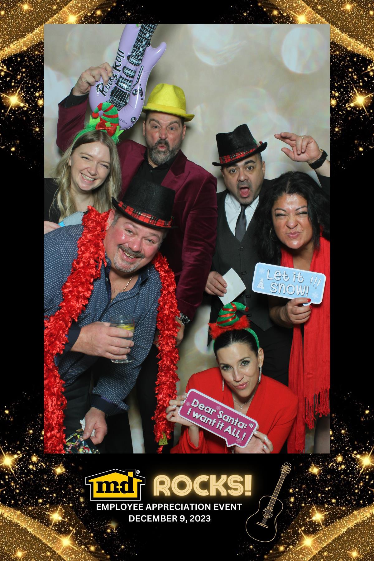 MD Employee Appreciation Event | View more photos from the event at gallery.myselfiemirror.ca/u/romanmyselfiemirrorca/MD-Employee-Appreciation-Event